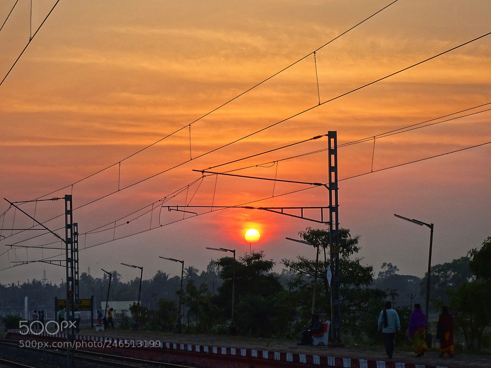 Sony Cyber-shot DSC-HX90V sample photo. End of a day photography
