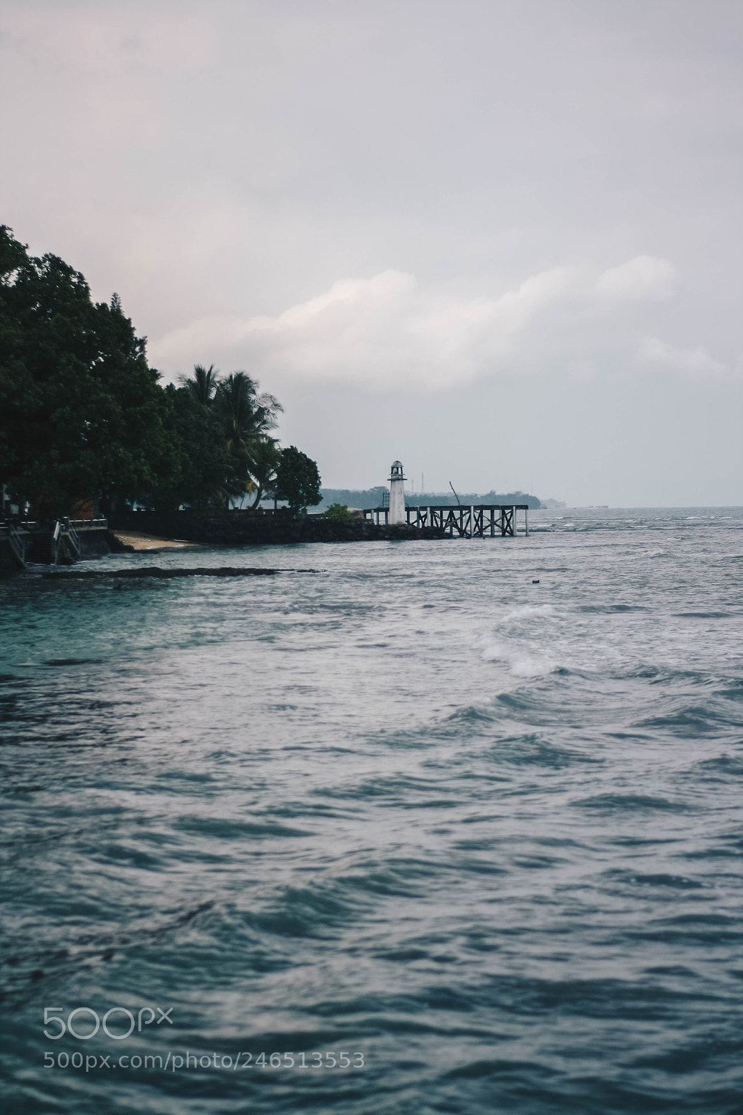 Canon EOS 1000D (EOS Digital Rebel XS / EOS Kiss F) sample photo. Lighthouse photography