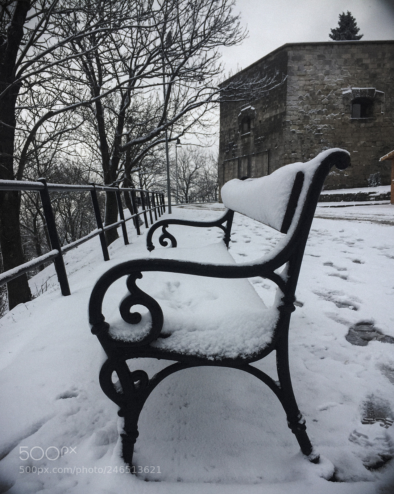 Apple iPhone 6 sample photo. Snow in the city photography