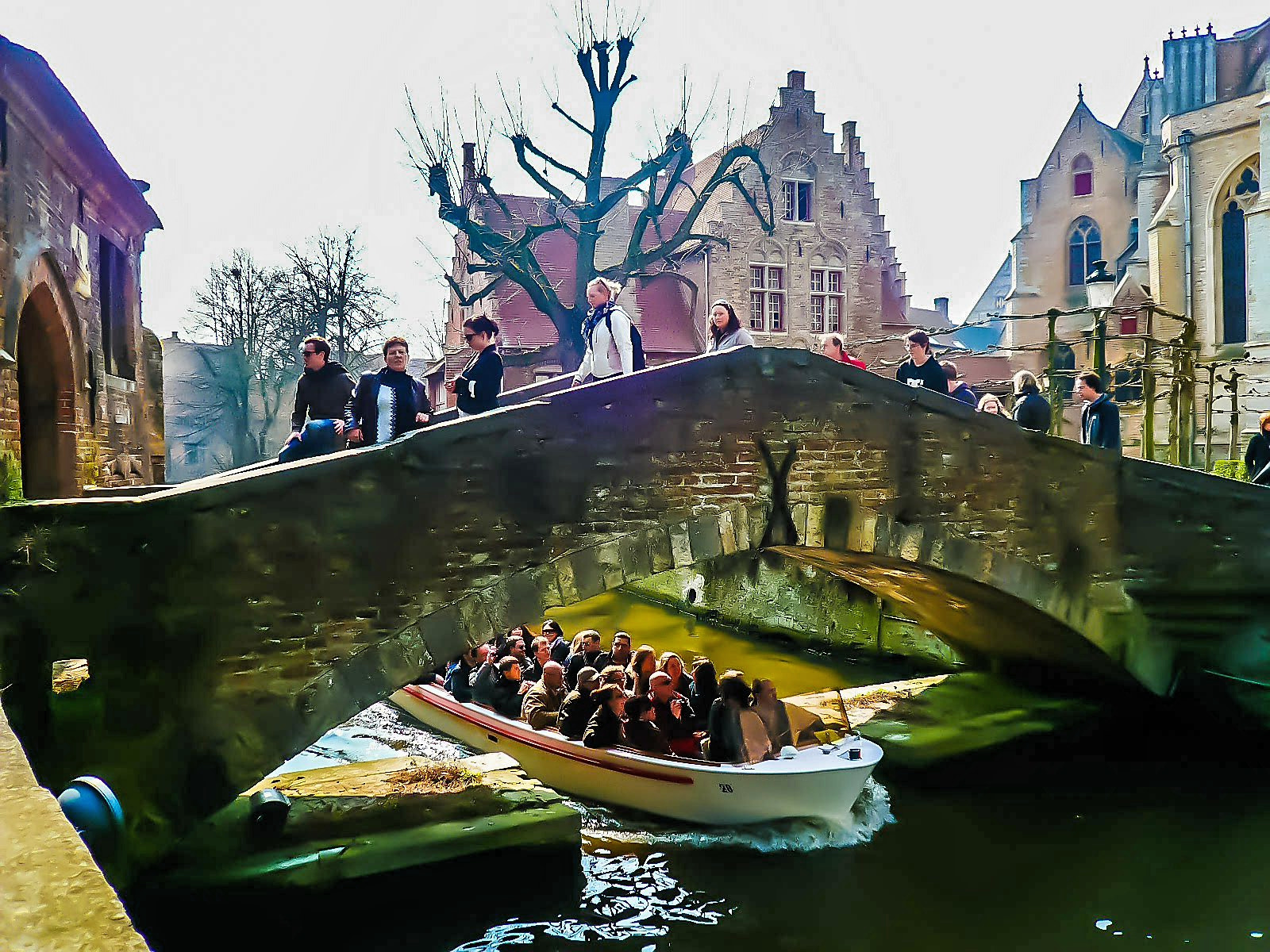 Panasonic DMC-FX100 sample photo. Boat in bruges photography