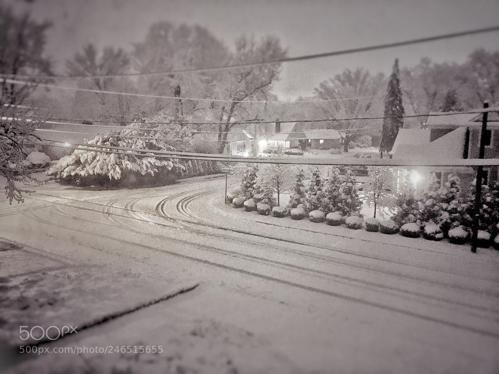 Apple iPhone 7 Plus sample photo. Snowy night photography