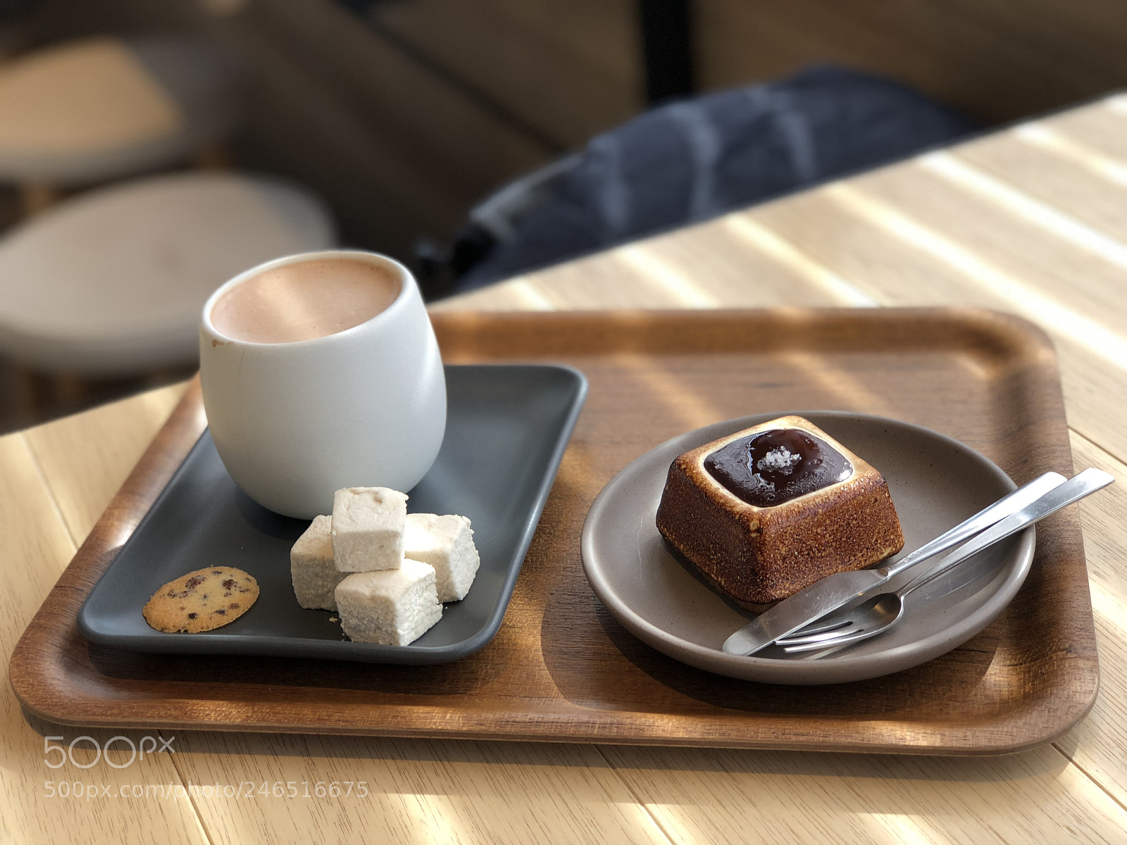 Apple iPhone 8 Plus sample photo. Untitled photography