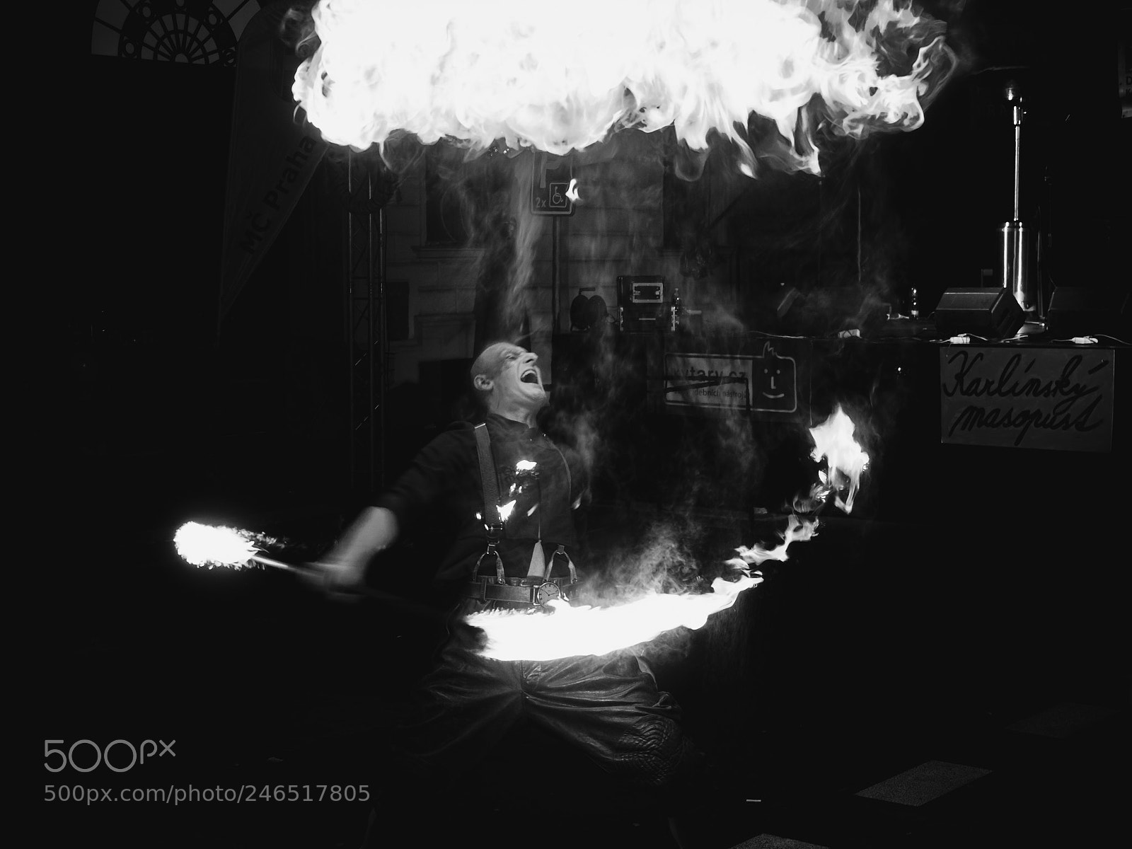 Olympus OM-D E-M10 II sample photo. Fireshow photography