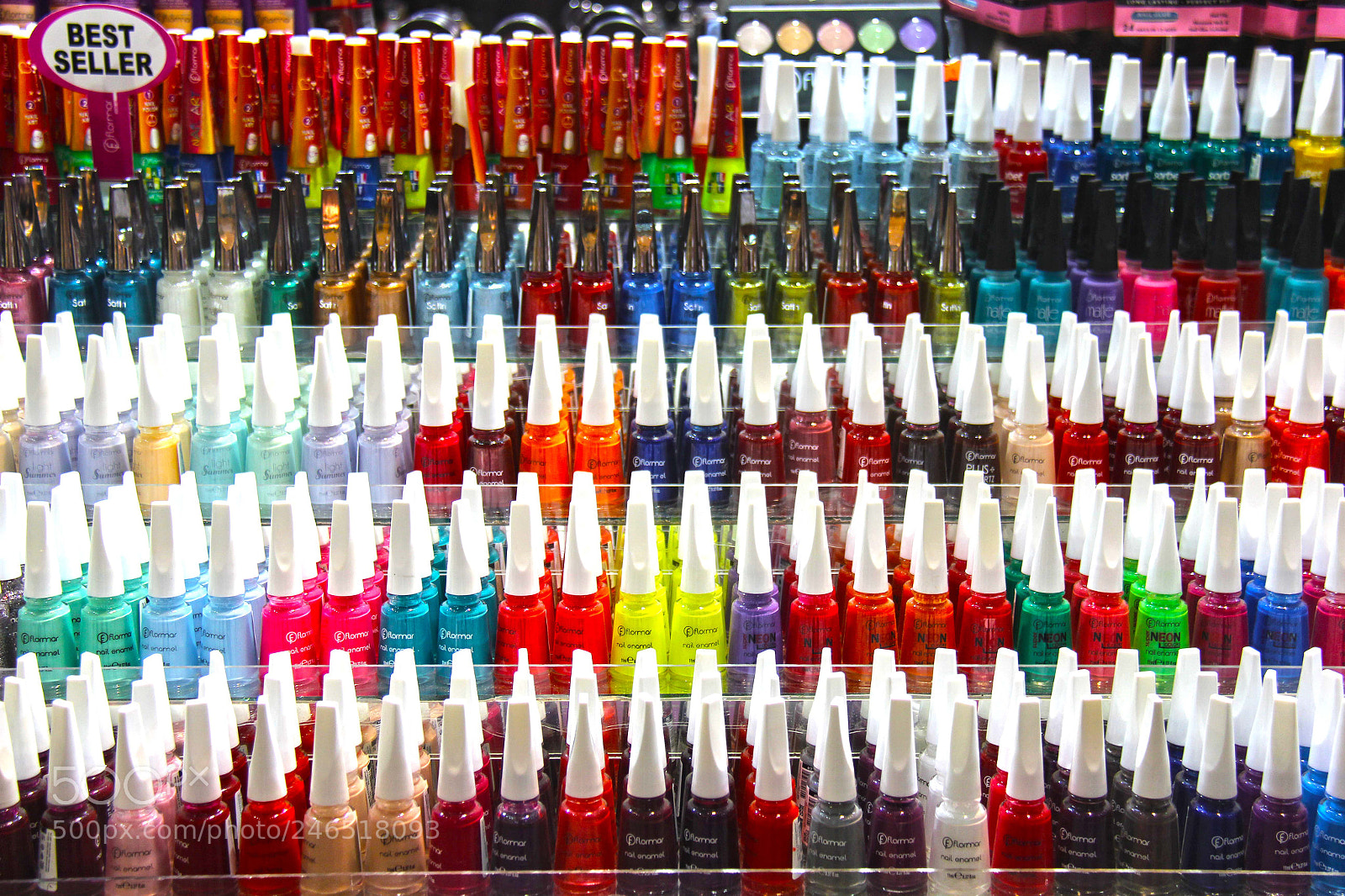 Canon EOS 600D (Rebel EOS T3i / EOS Kiss X5) sample photo. Which color you prefer? ♥ photography