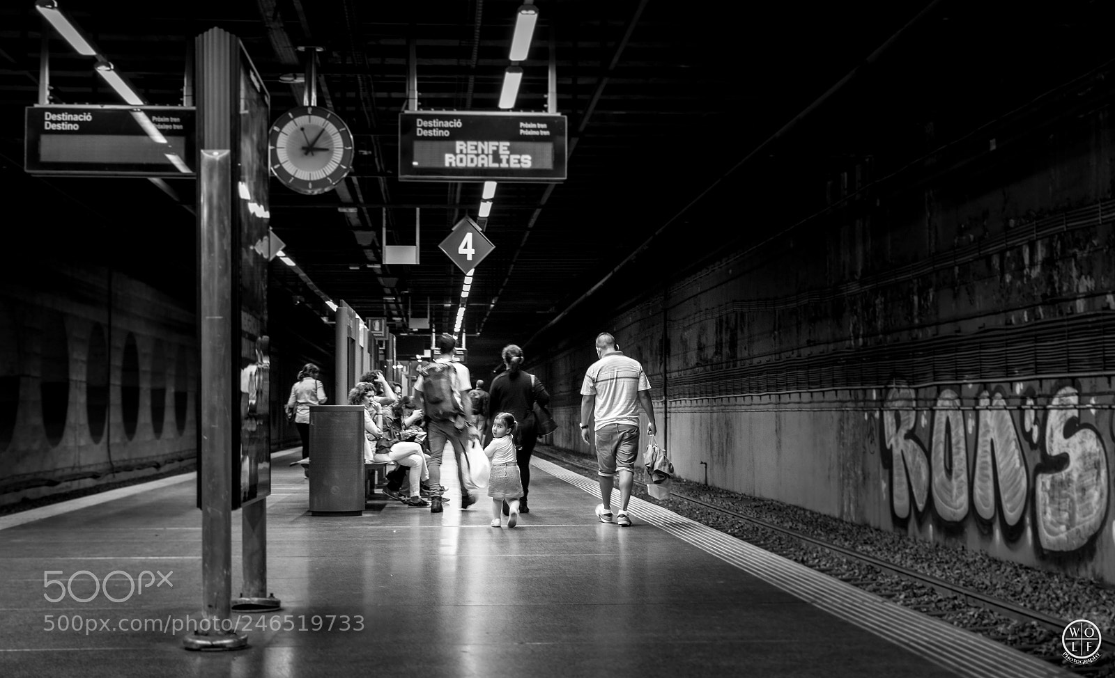 Nikon D7200 sample photo. Spanien barcelona metro photography