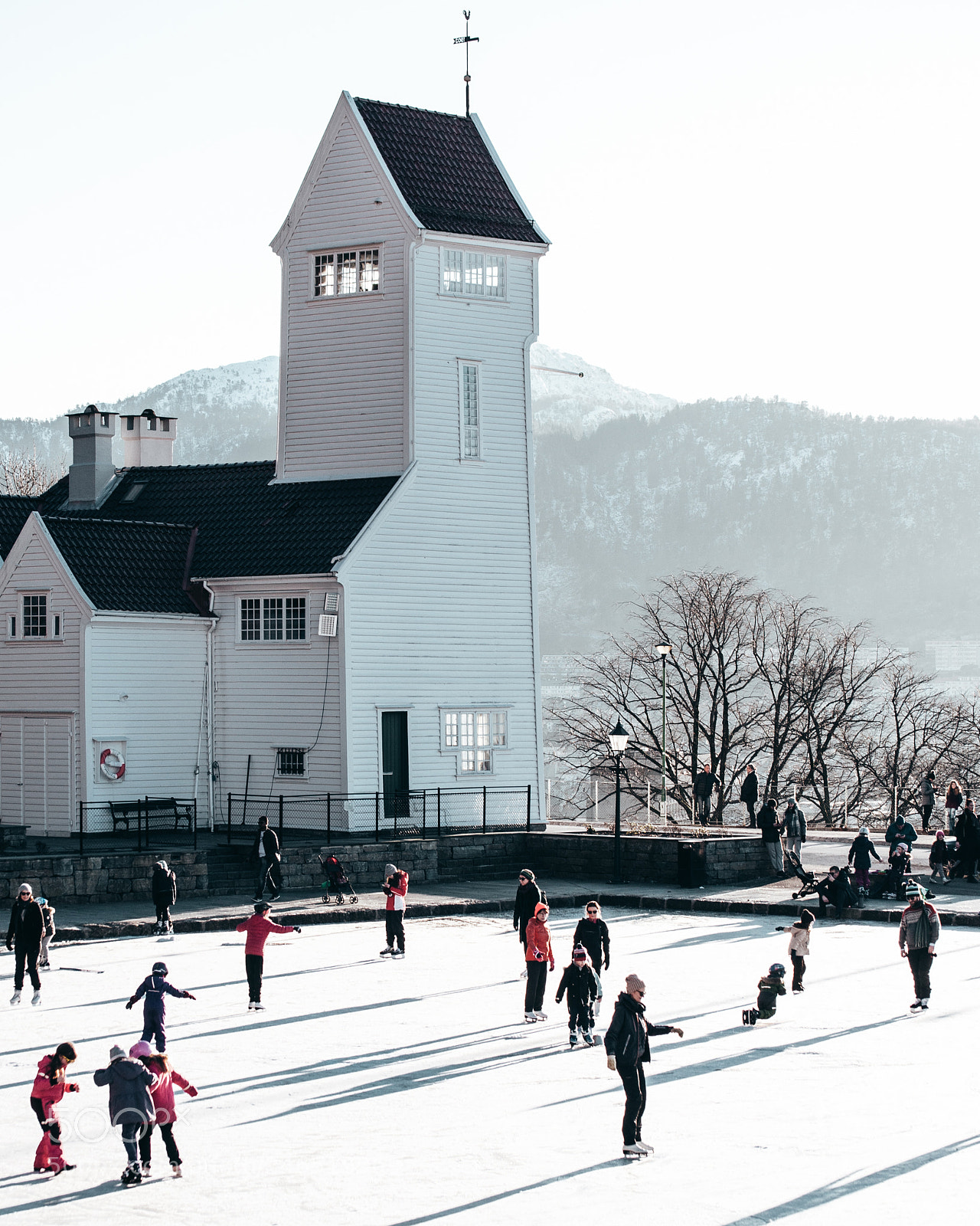 Nikon D5000 sample photo. Ice skating in bergen photography
