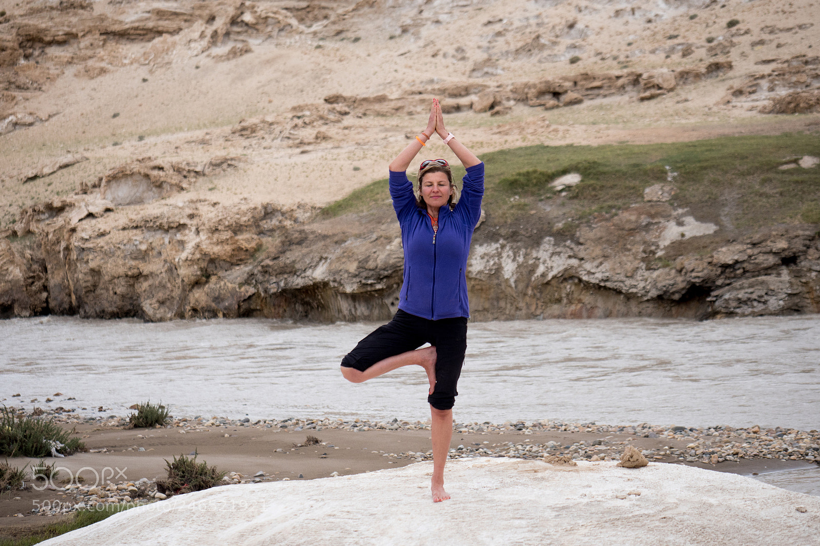 Panasonic Lumix DMC-GH4 sample photo. Yoga near mount kailash photography