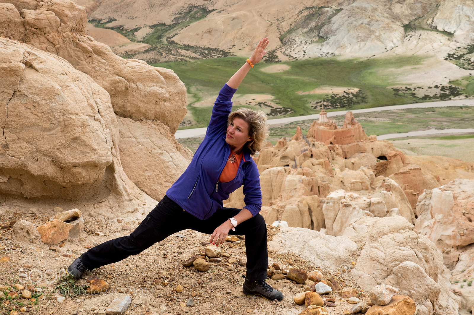 Panasonic Lumix DMC-GH4 sample photo. Yoga near mount kailash photography