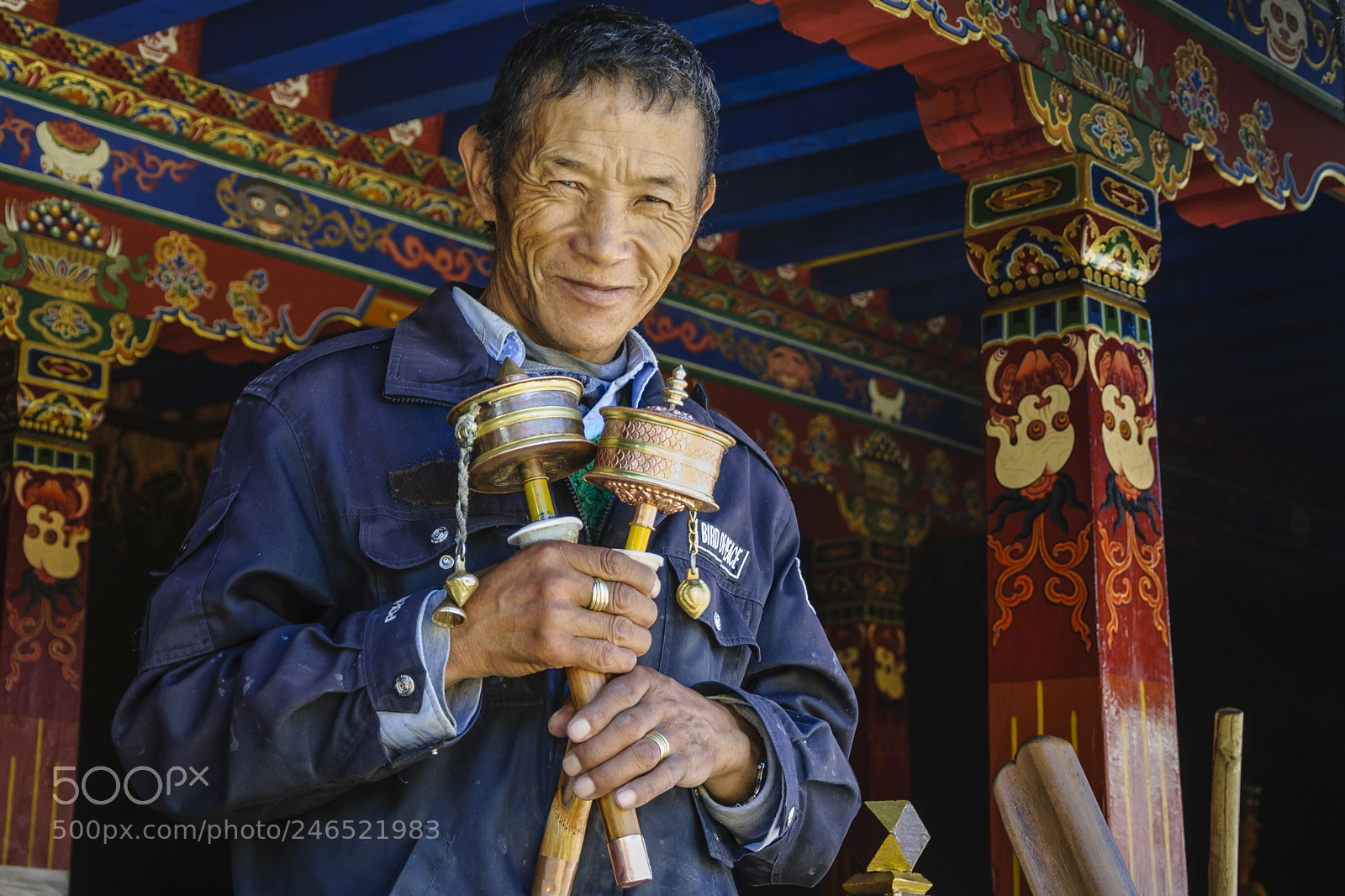 Nikon D90 sample photo. Buddhist in the tradruk photography