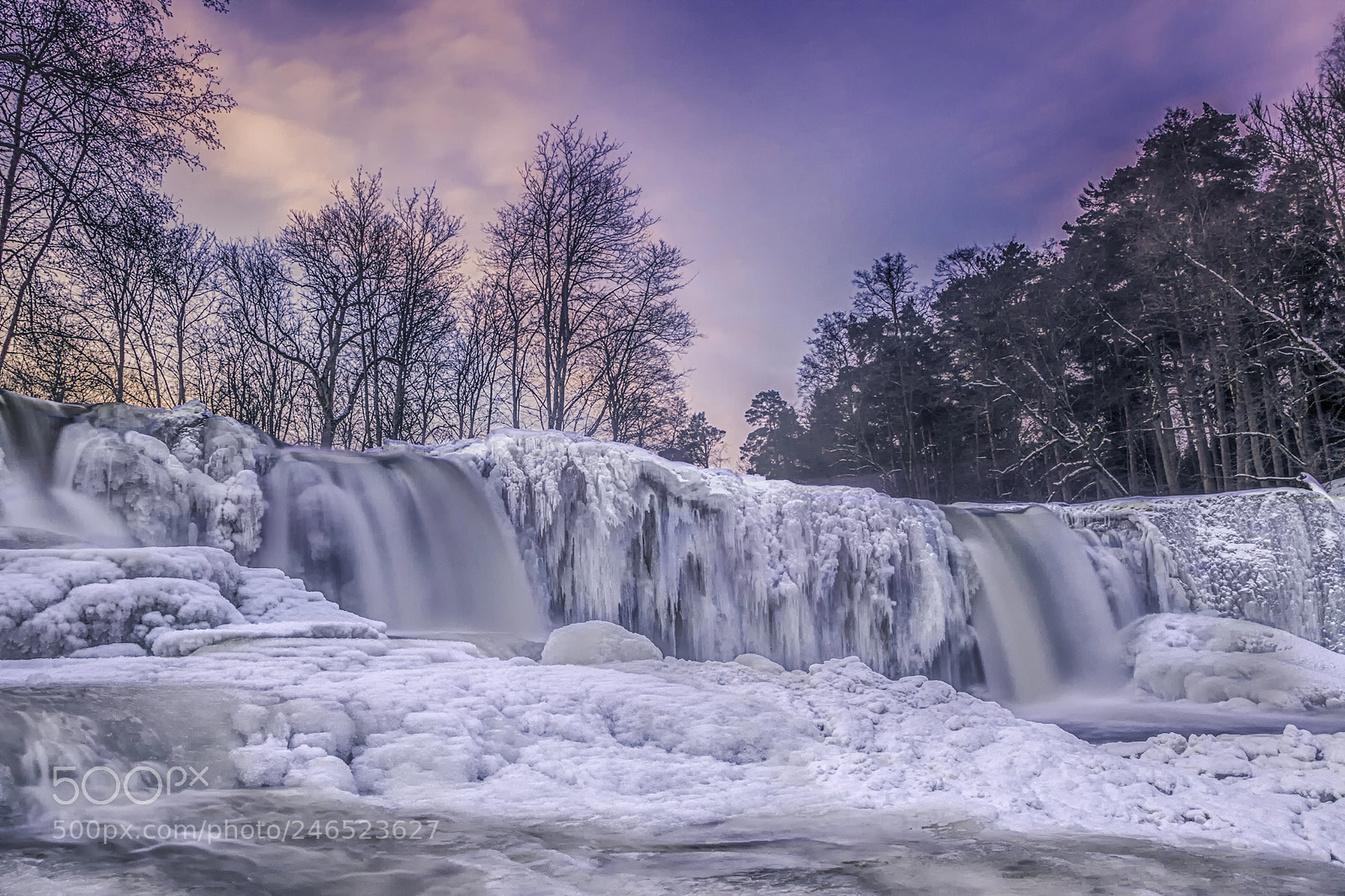 Canon EOS 7D sample photo. Icy photography