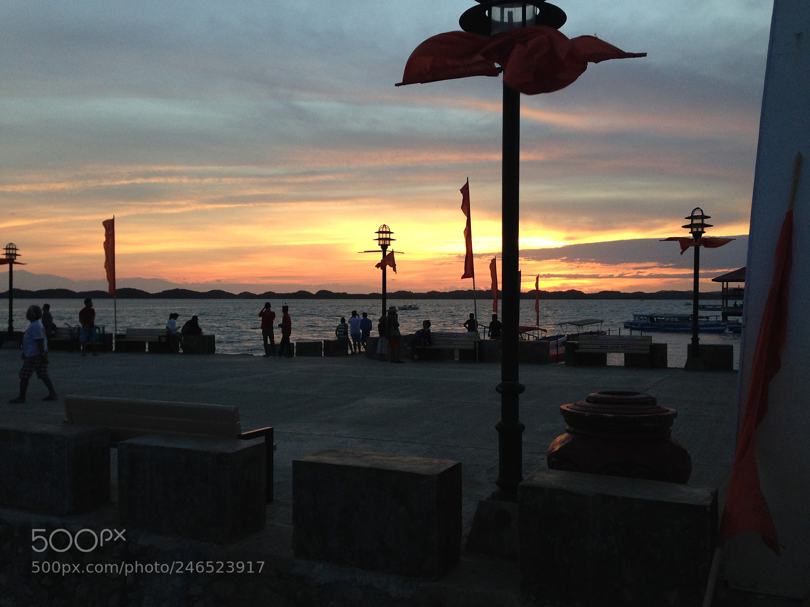Apple iPhone 5 sample photo. Seaside, sunset 2/3 photography