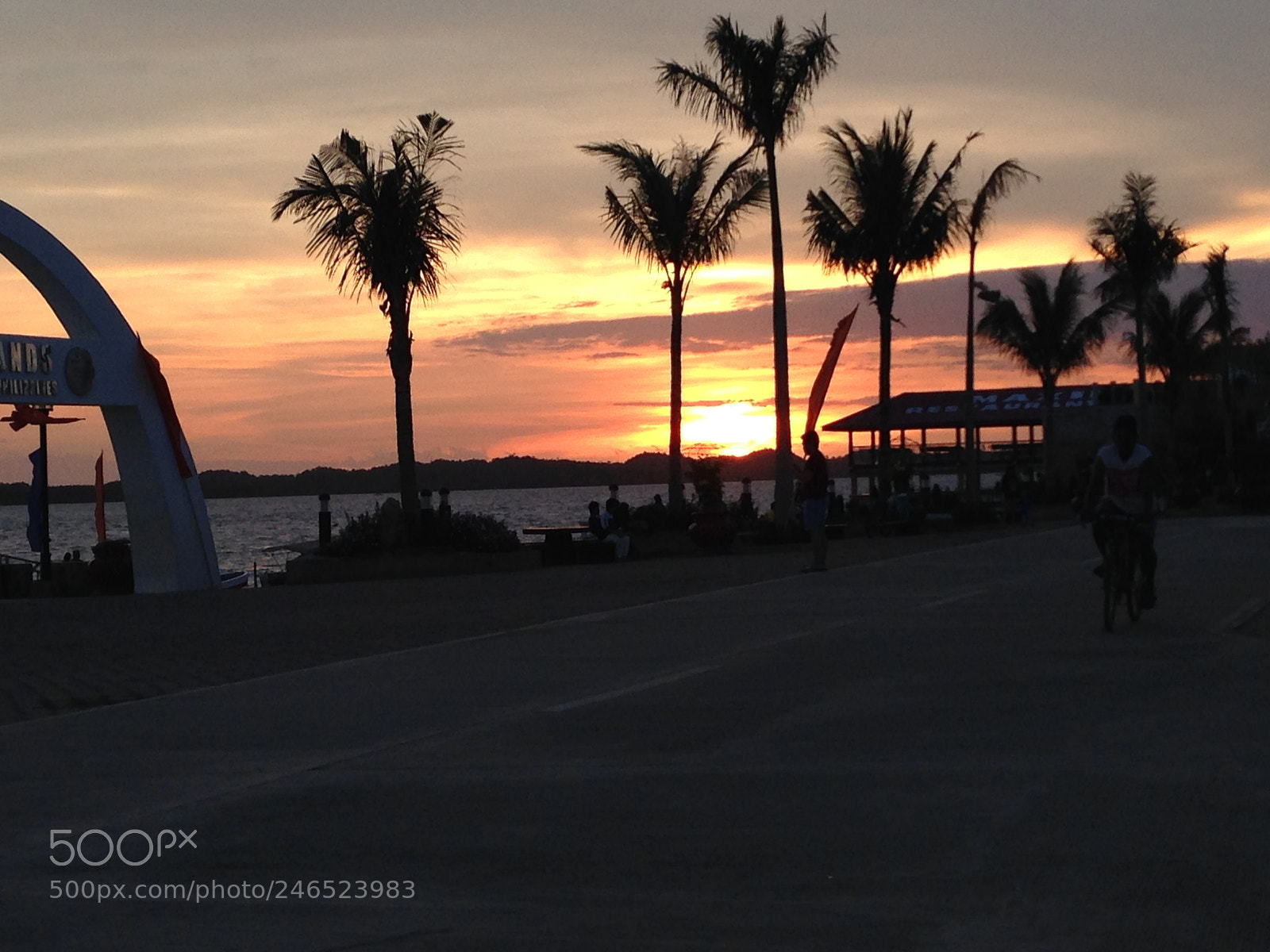 Apple iPhone 5 sample photo. Seaside, sunset 3/3 photography