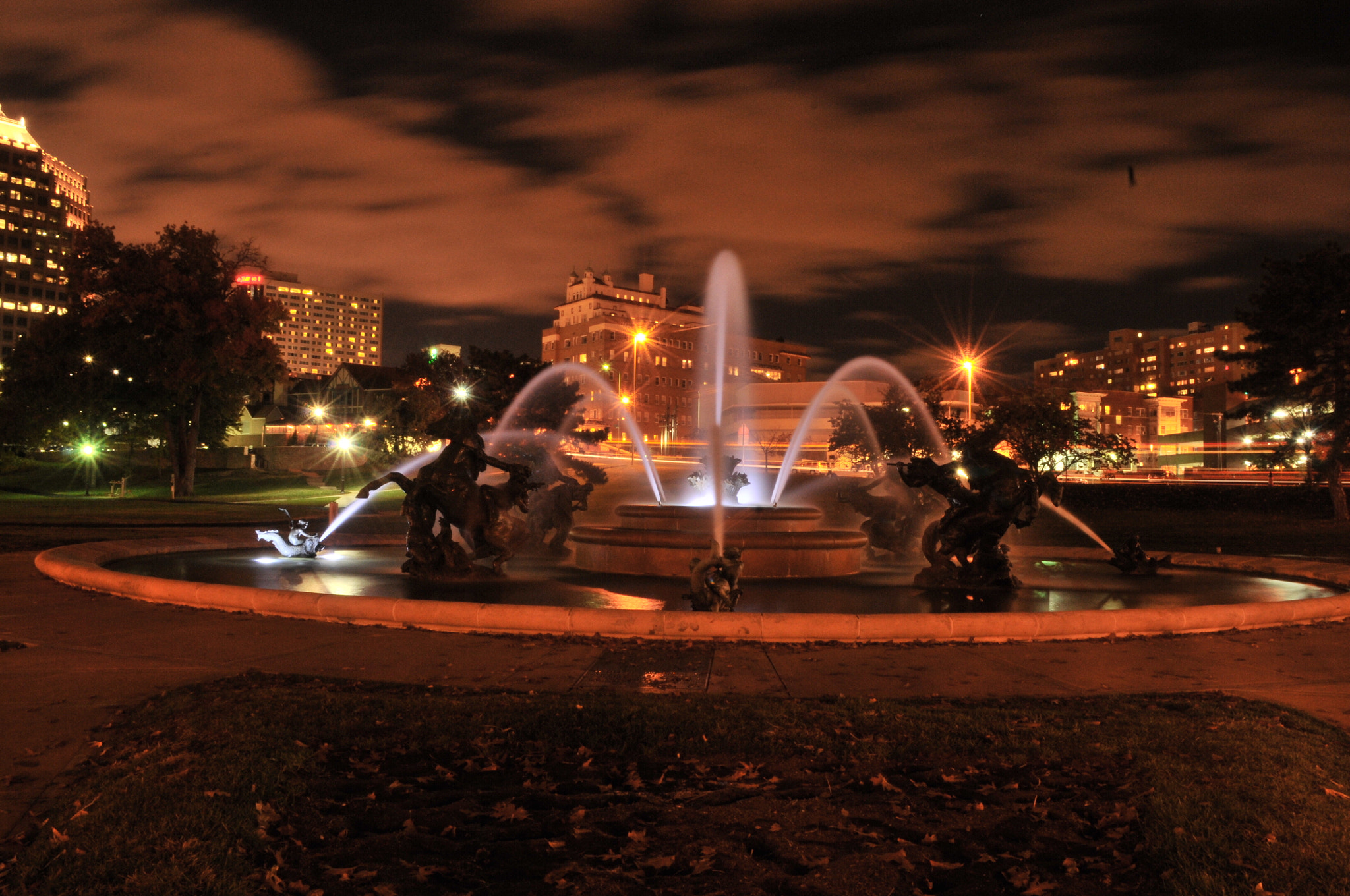 Nikon D300 sample photo. J.c. nichols memorial fountain - kansas city, miss ... photography