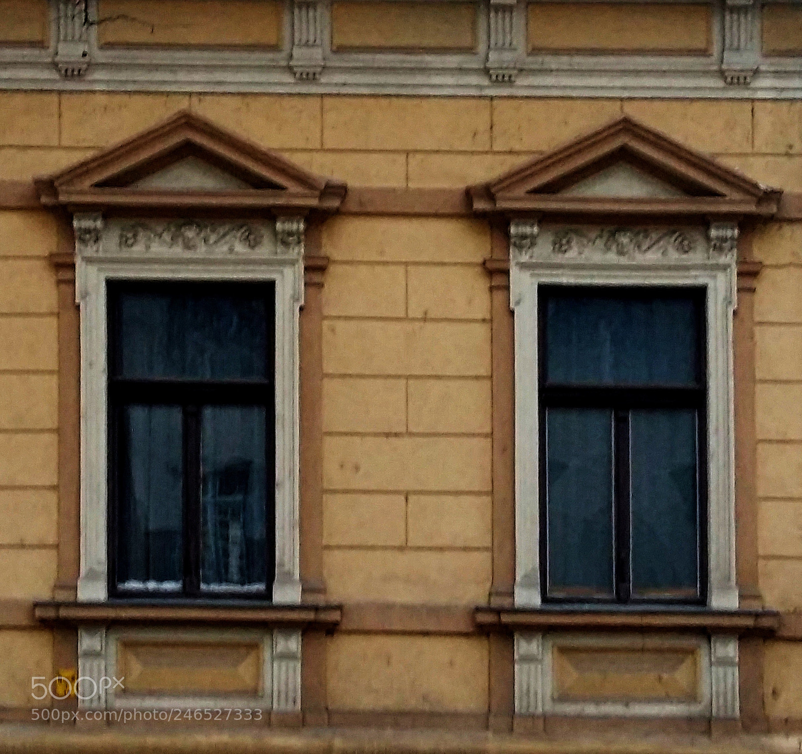 Samsung Galaxy A5 sample photo. Windows from szolnok photography