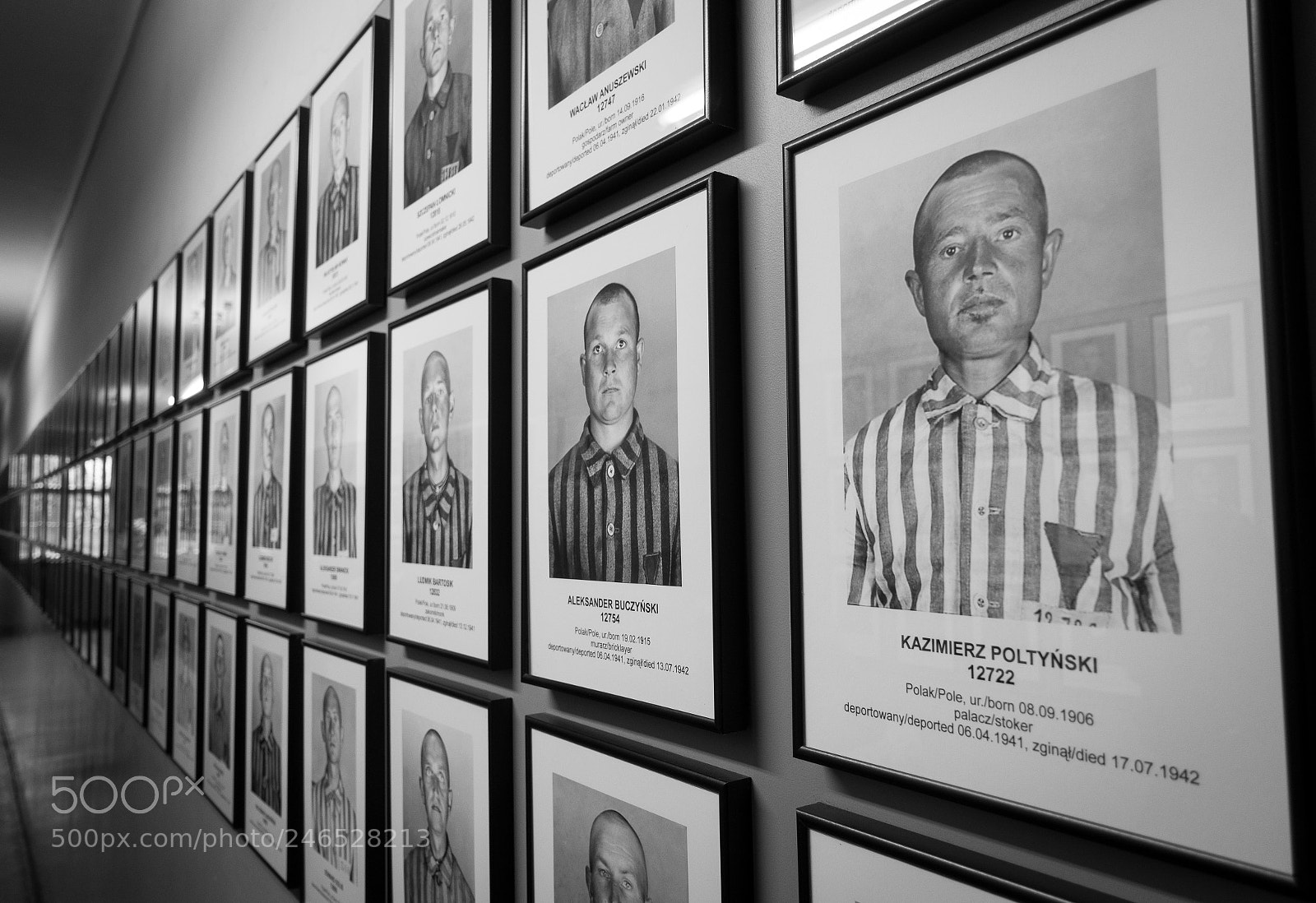 Sony Cyber-shot DSC-RX100 III sample photo. Auschwitz iv photography