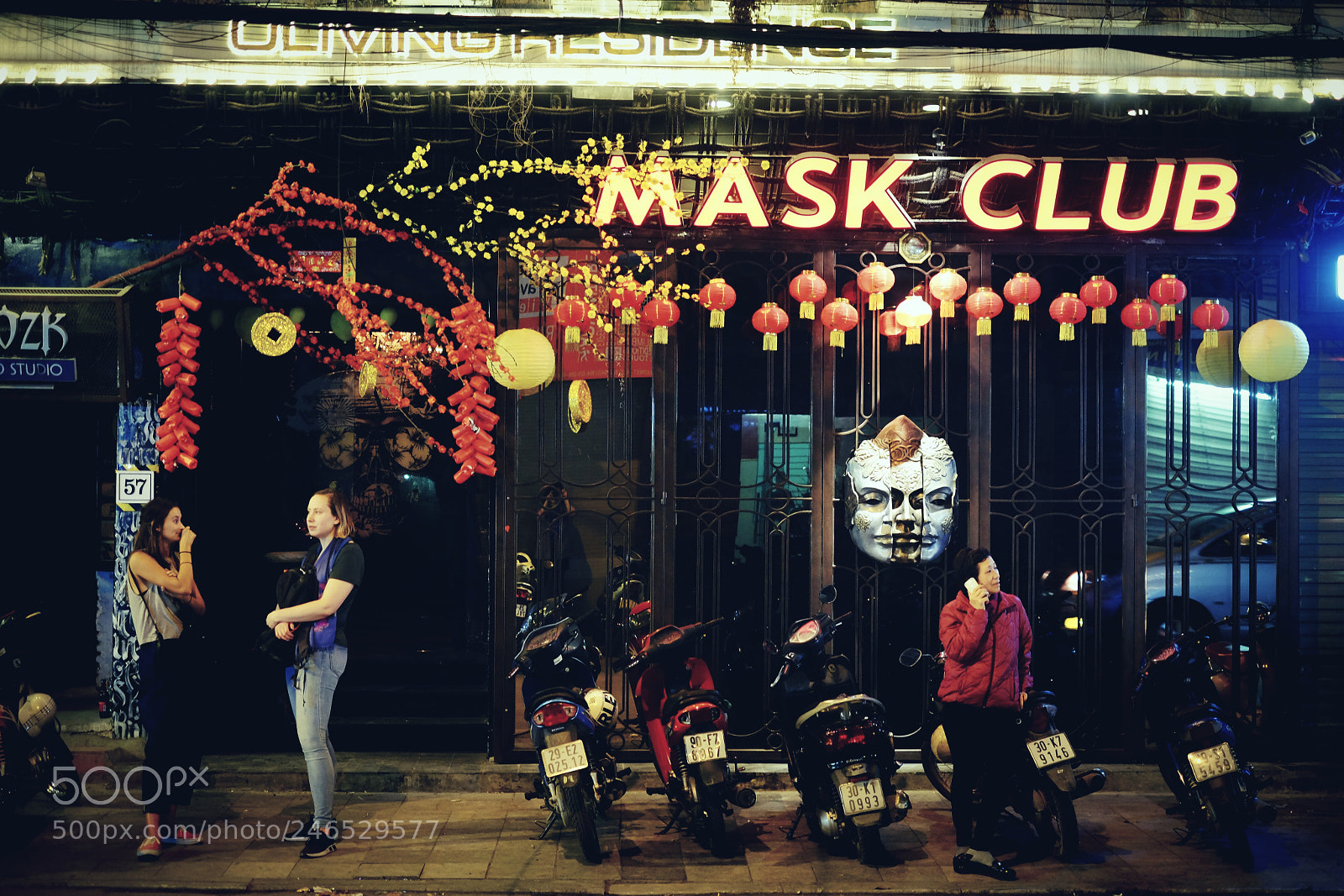 Fujifilm X-E2 sample photo. Hanoi old street. photography