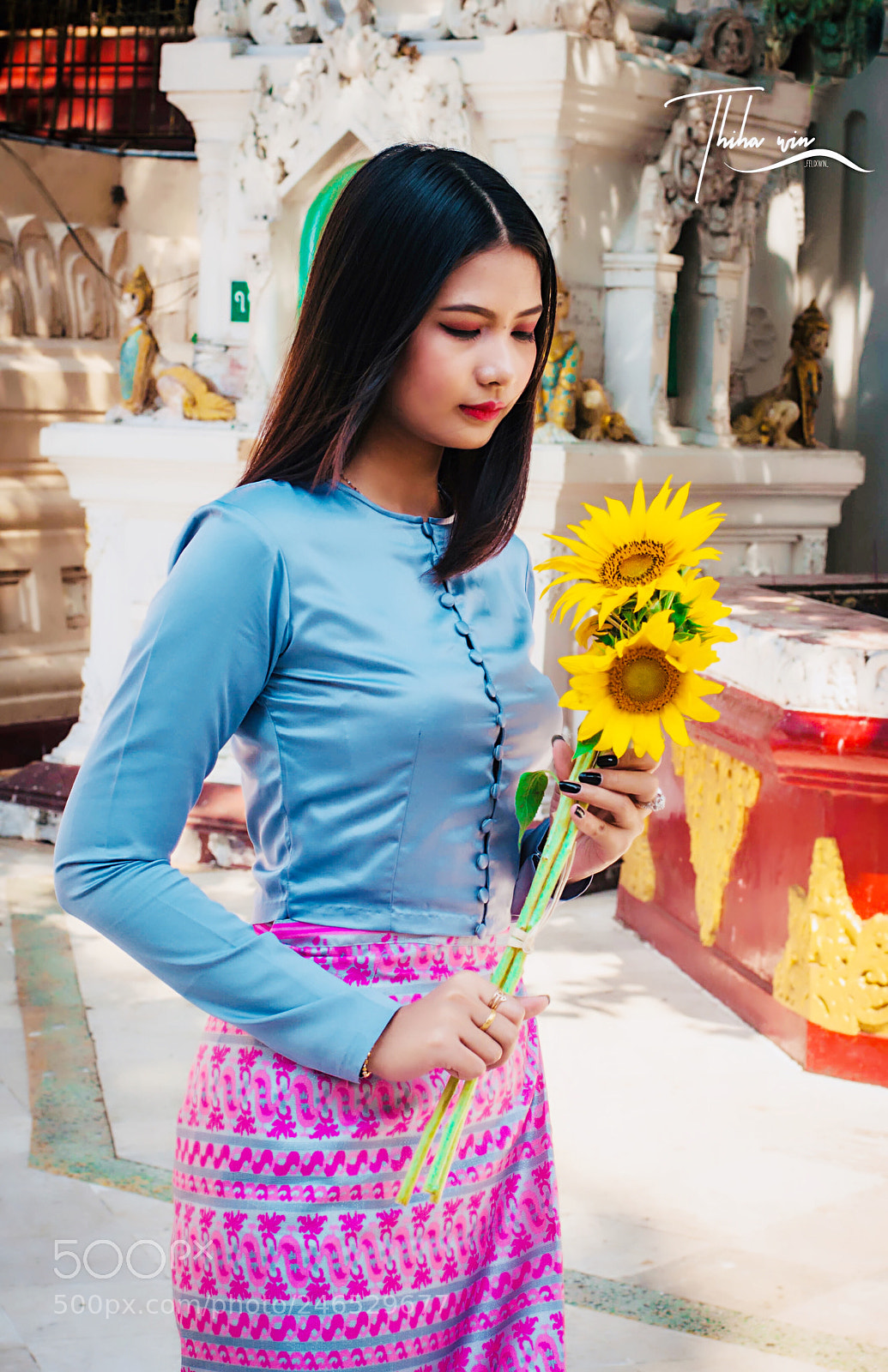 Nikon D90 sample photo. A girl with flowers !! photography