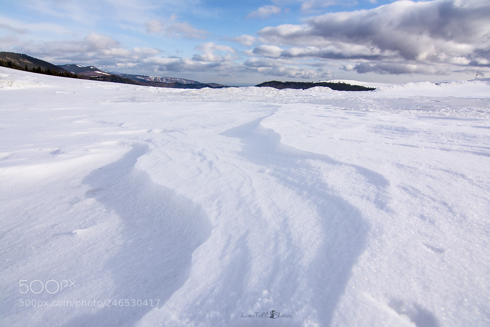 Nikon D5200 sample photo. Winter is my favorite photography