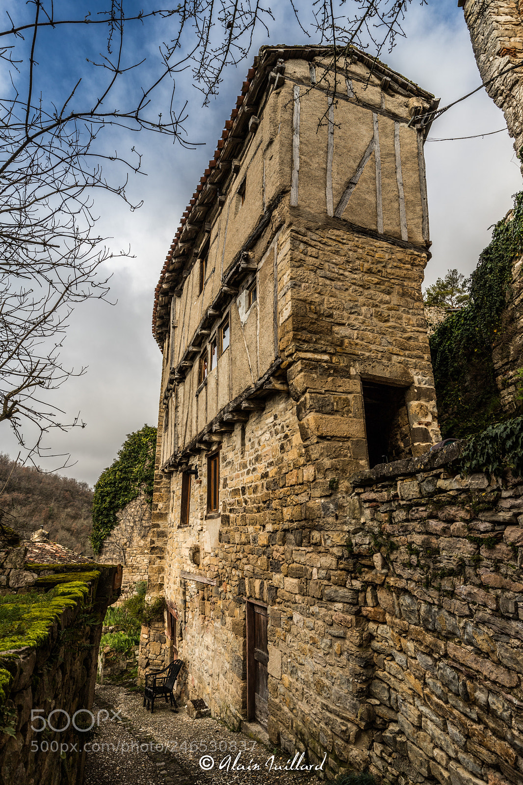 Canon EOS 6D Mark II sample photo. M di val house photography