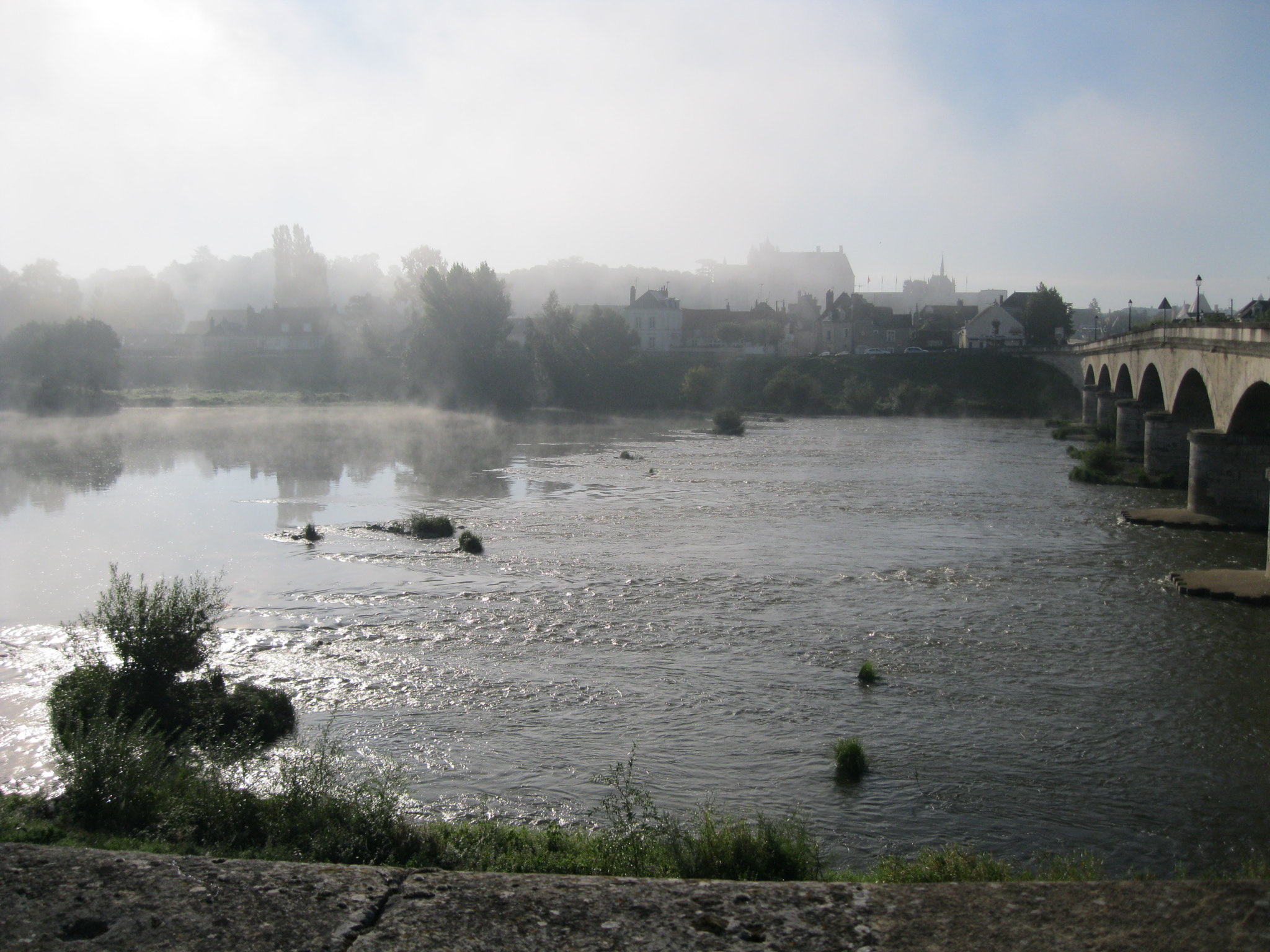 Canon PowerShot A3100 IS sample photo. Amboise photography