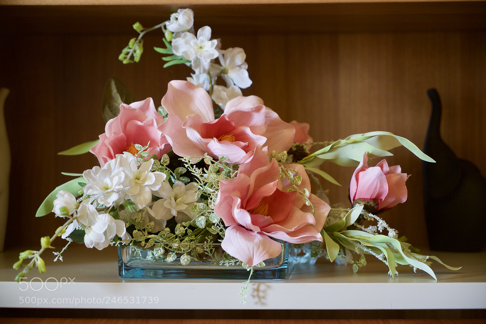 Sony a7S II sample photo. Composizione floreale finta photography
