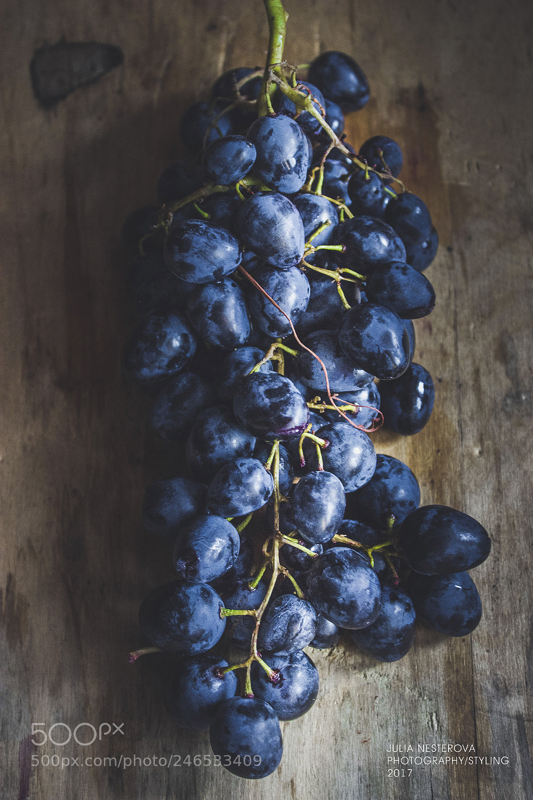 Canon EOS 600D (Rebel EOS T3i / EOS Kiss X5) sample photo. Grapes photography