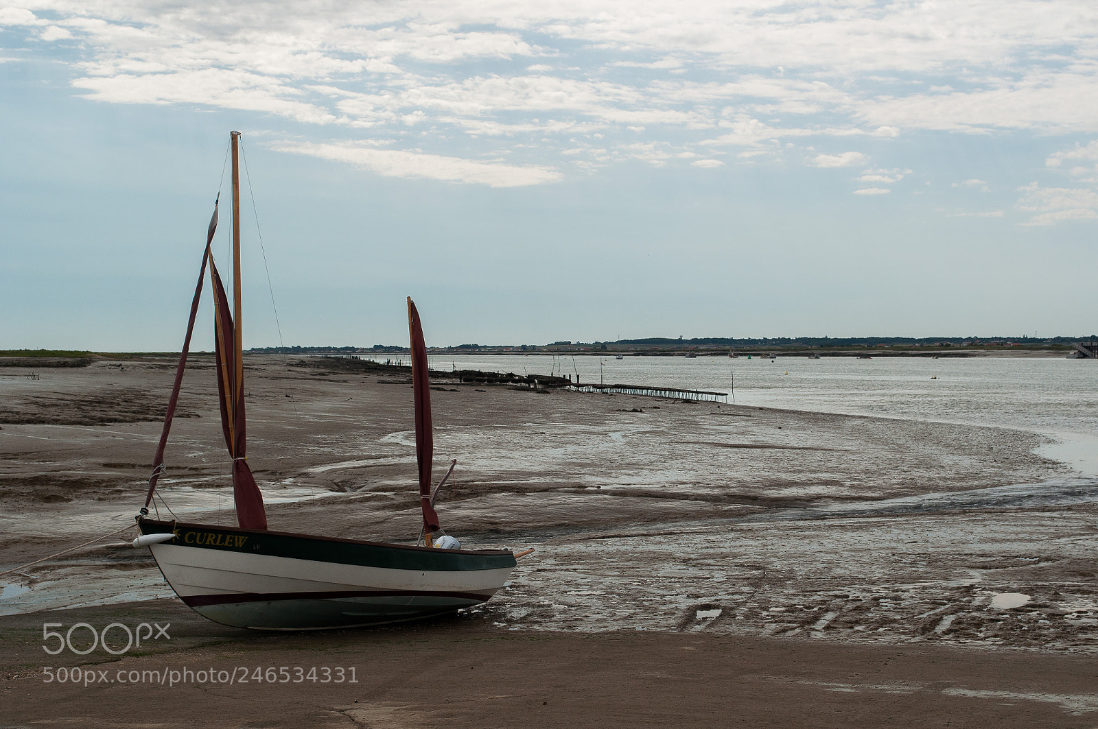 Nikon D5000 sample photo. Marennes oleron photography