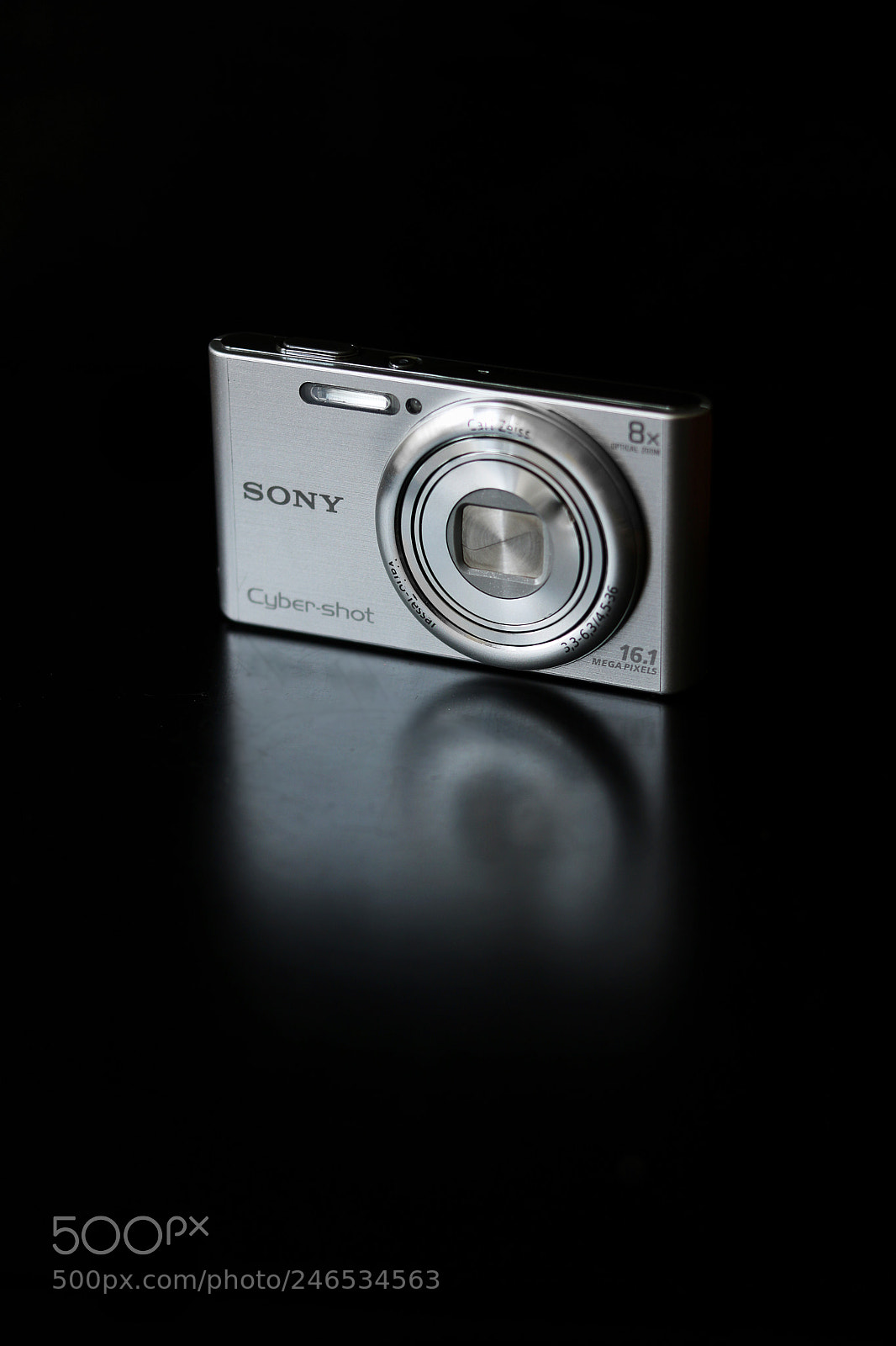 Canon EOS 750D (EOS Rebel T6i / EOS Kiss X8i) + Canon EF 50mm F1.8 STM sample photo. Product photography. photography