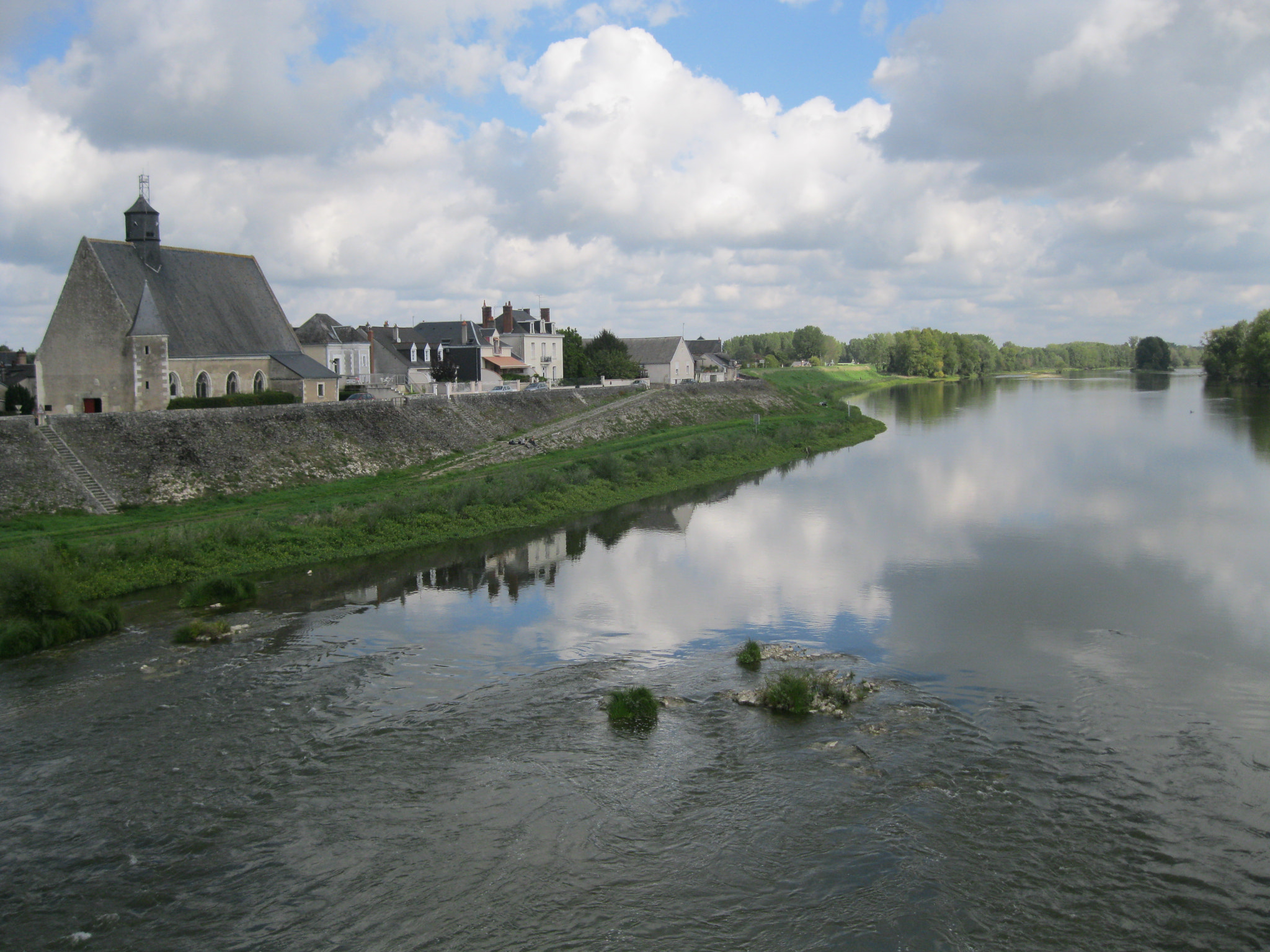Canon PowerShot A3100 IS sample photo. Amboise  photography