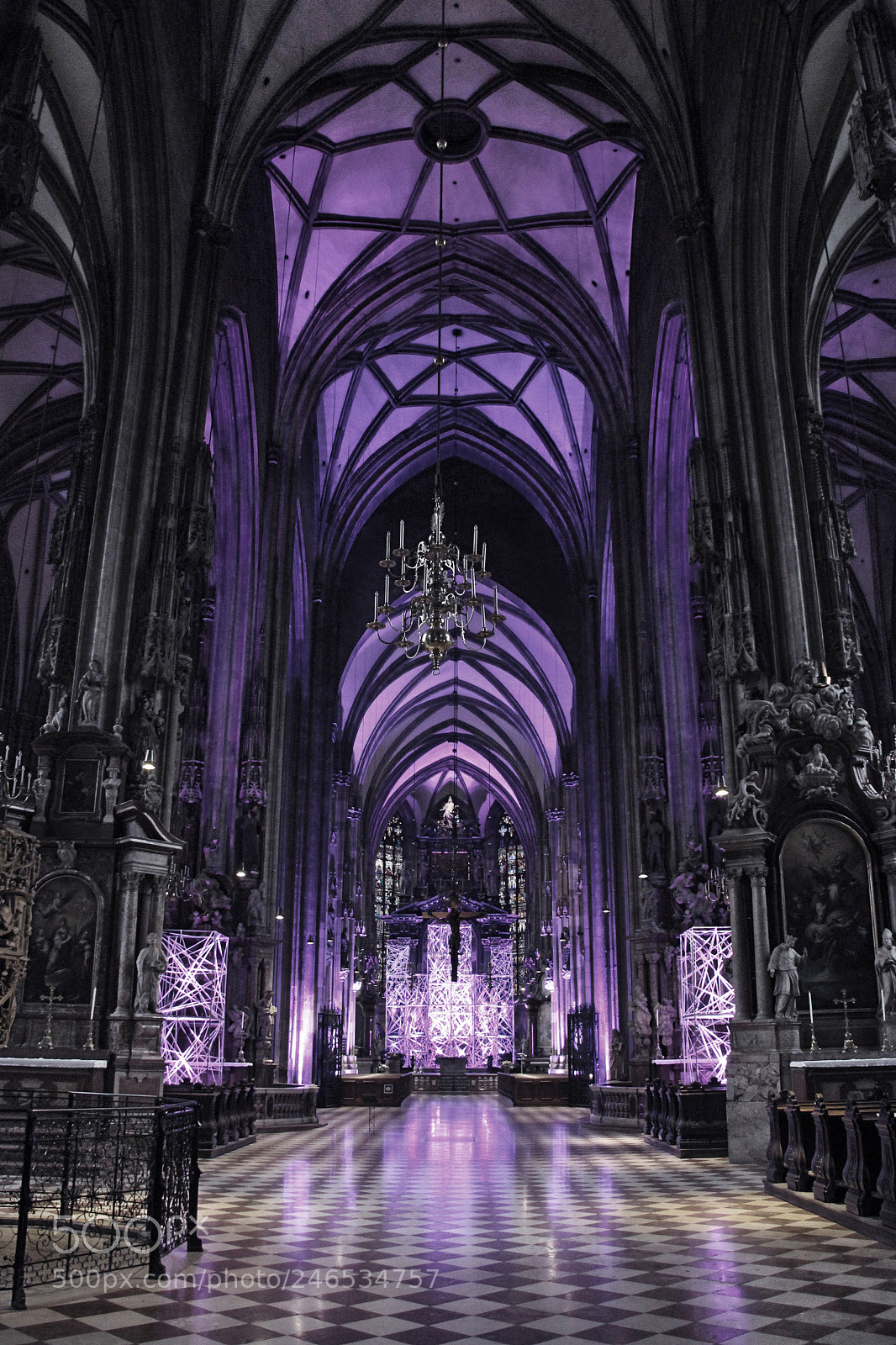 Canon EOS 600D (Rebel EOS T3i / EOS Kiss X5) sample photo. St. stephan inside photography