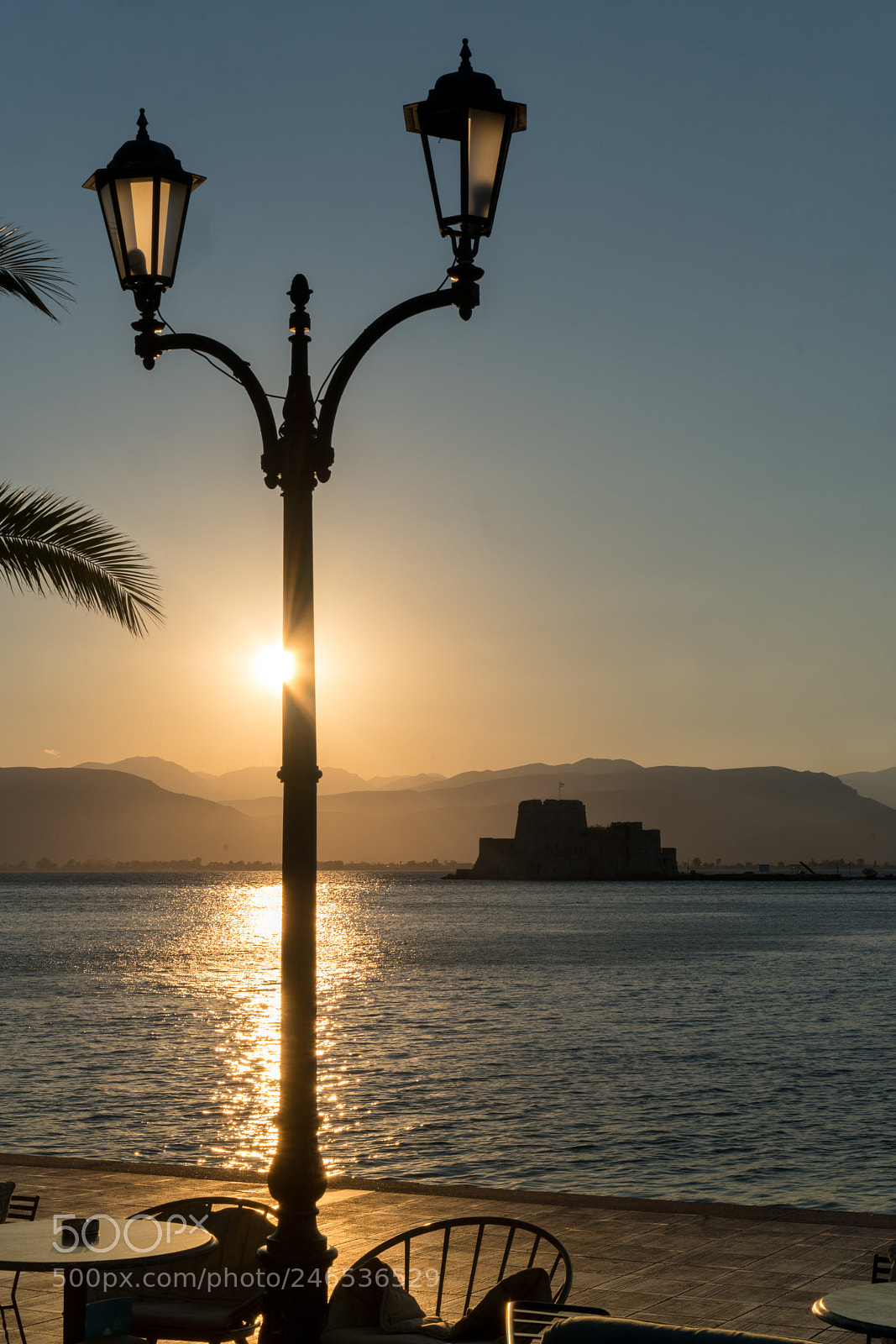 Sony a7R II sample photo. Overlooking the castle photography