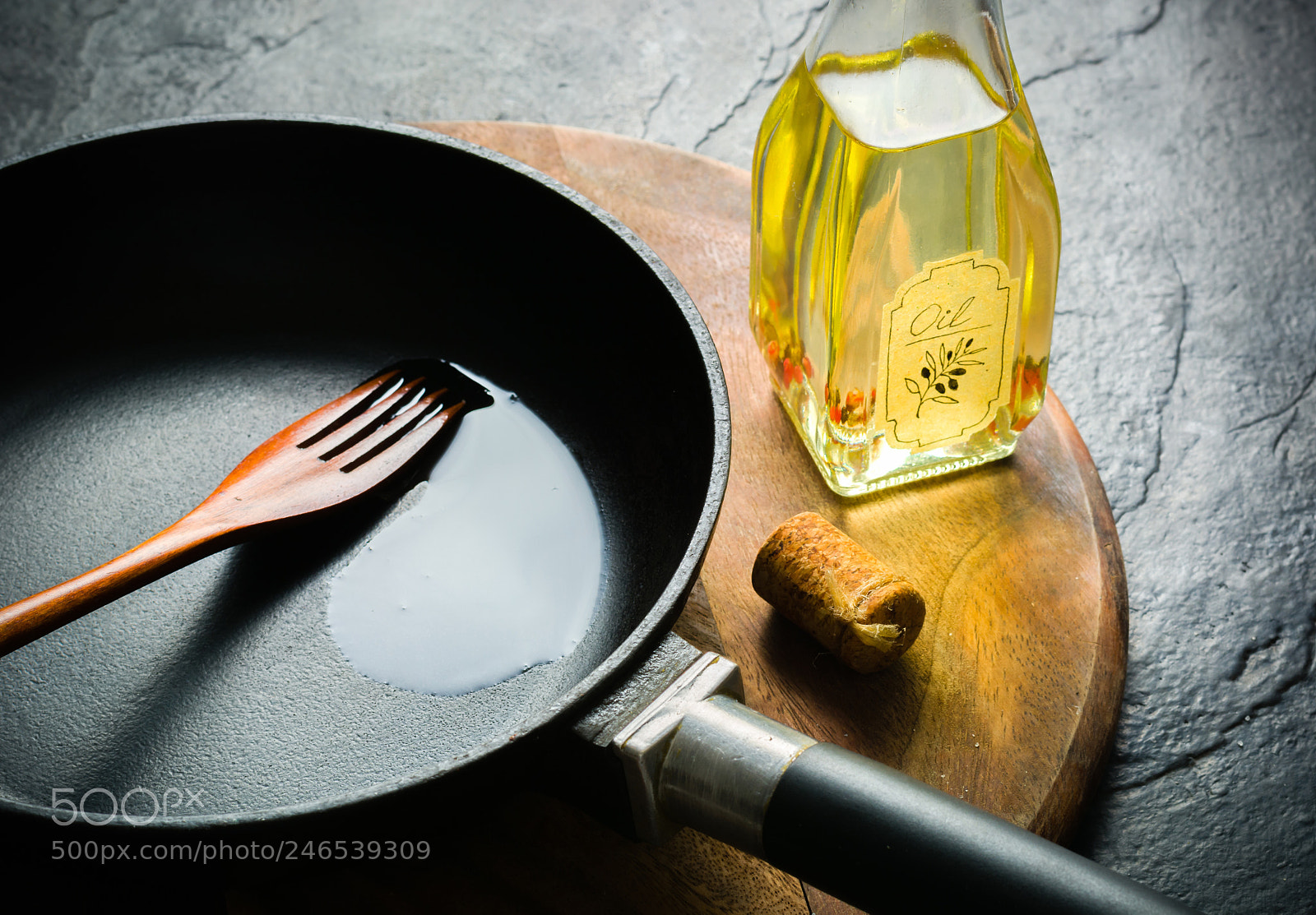 Nikon D7100 sample photo. A black cast-iron frying photography
