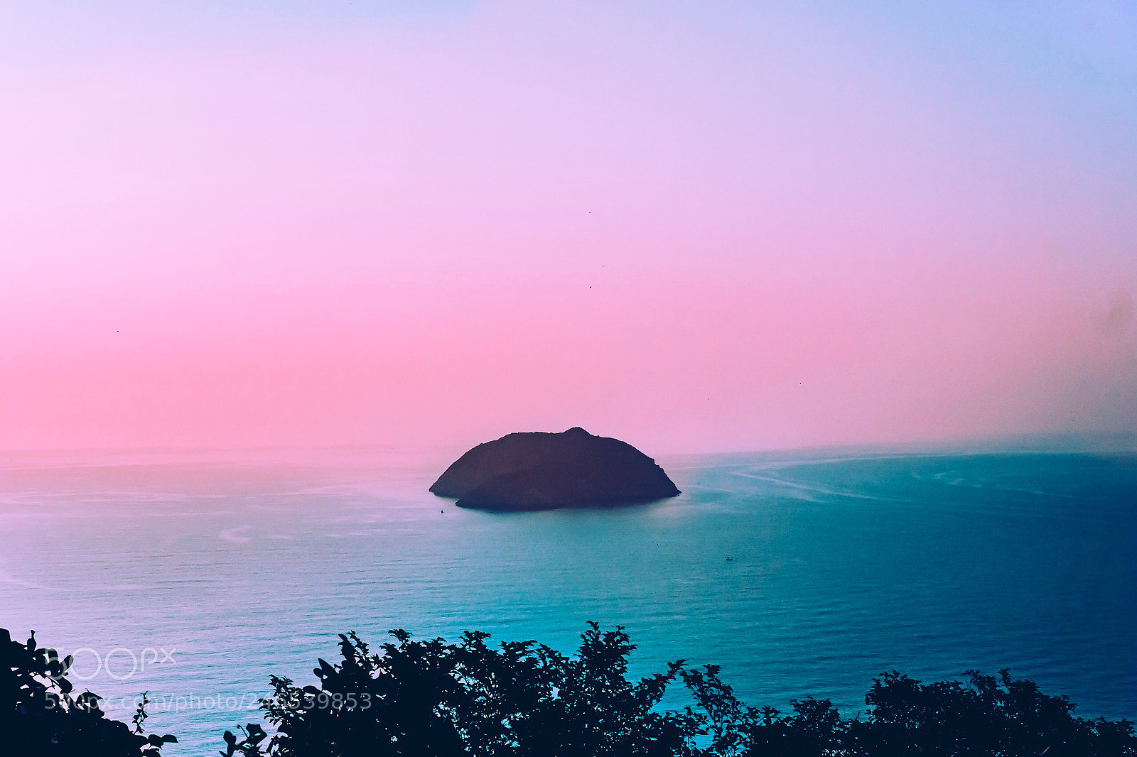 Sony a6300 sample photo. Pastel sea photography