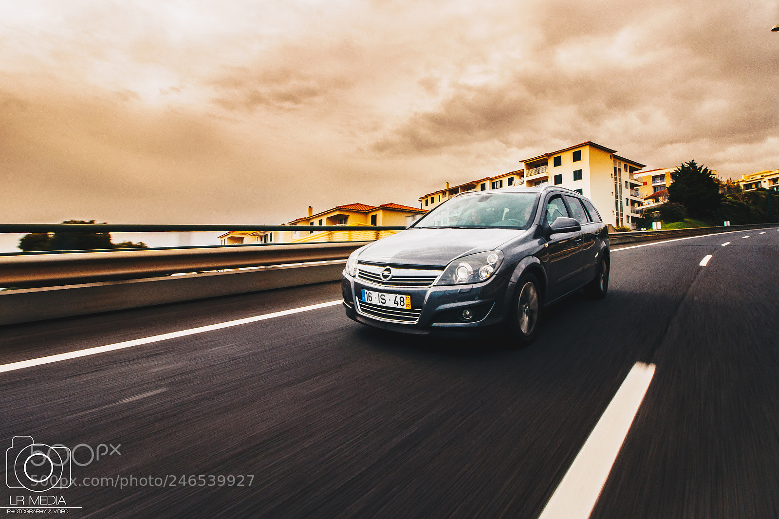 Canon EOS 700D (EOS Rebel T5i / EOS Kiss X7i) sample photo. Opel astra h photography