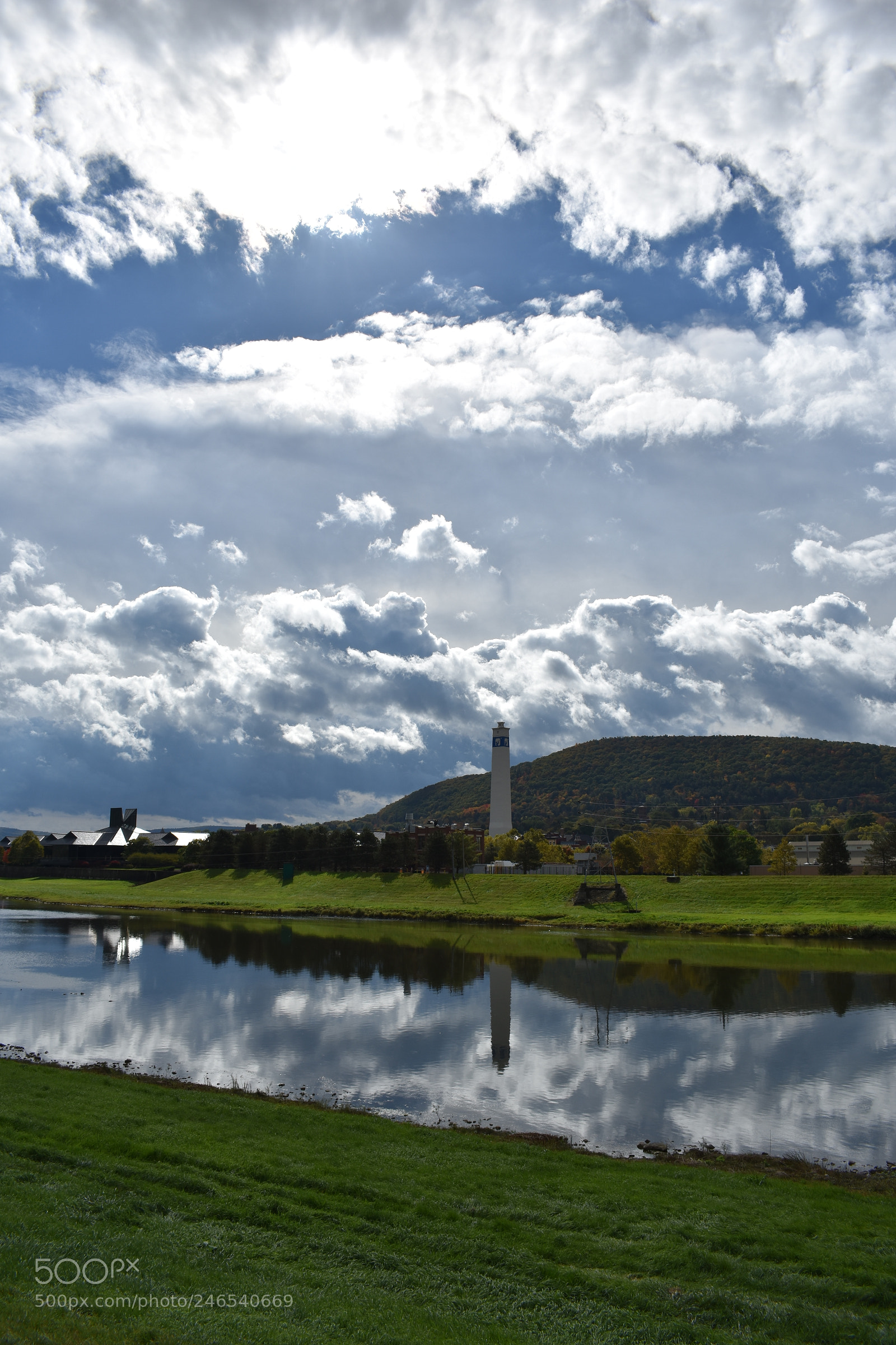 Nikon D3400 sample photo. Wonderful sun and clouds photography