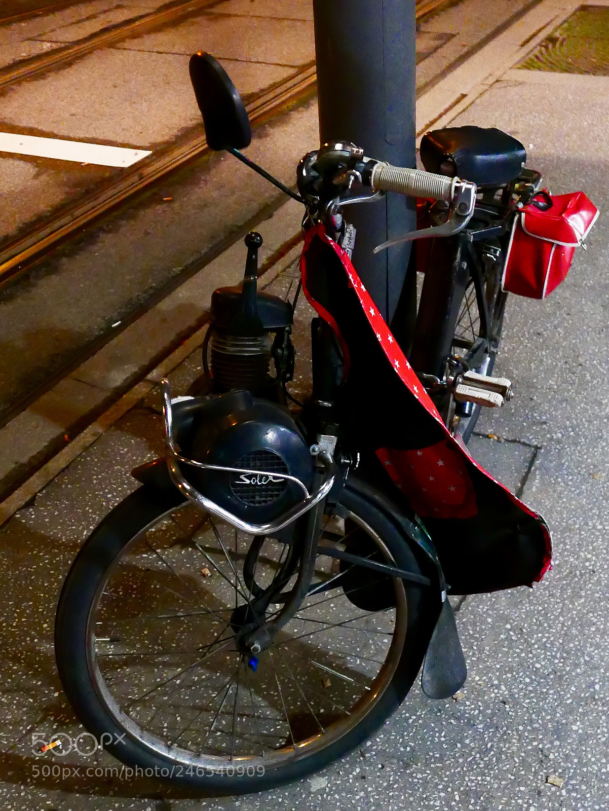 Panasonic Lumix DMC-LX100 sample photo. Solex ii photography