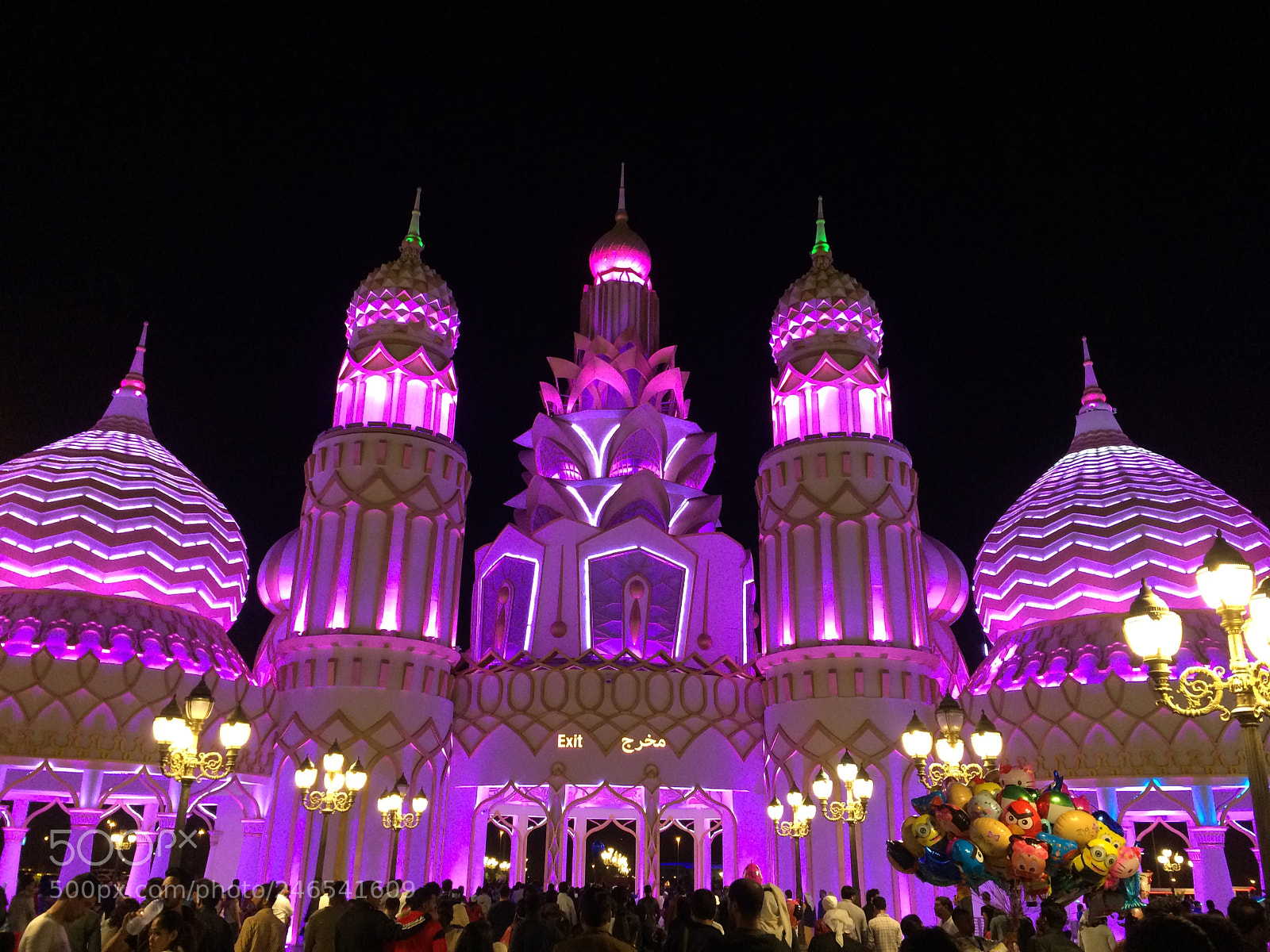 Apple iPhone 5s sample photo. Global village photography