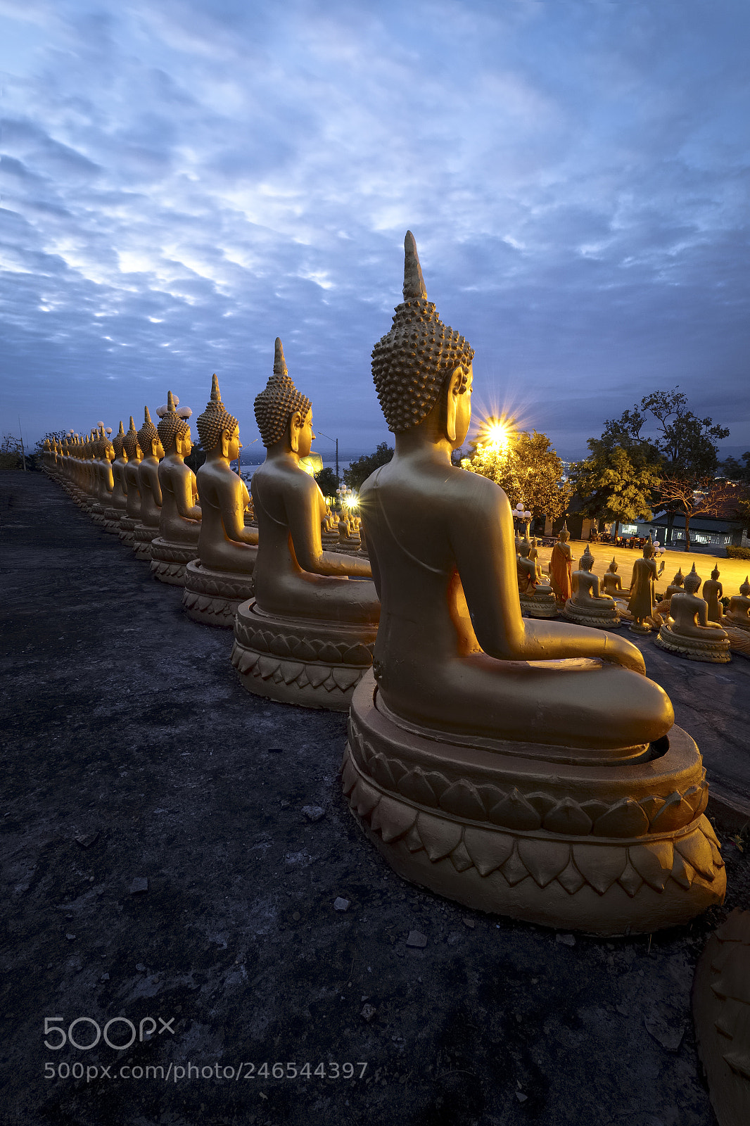Fujifilm X-T1 sample photo. Buddha replica photography