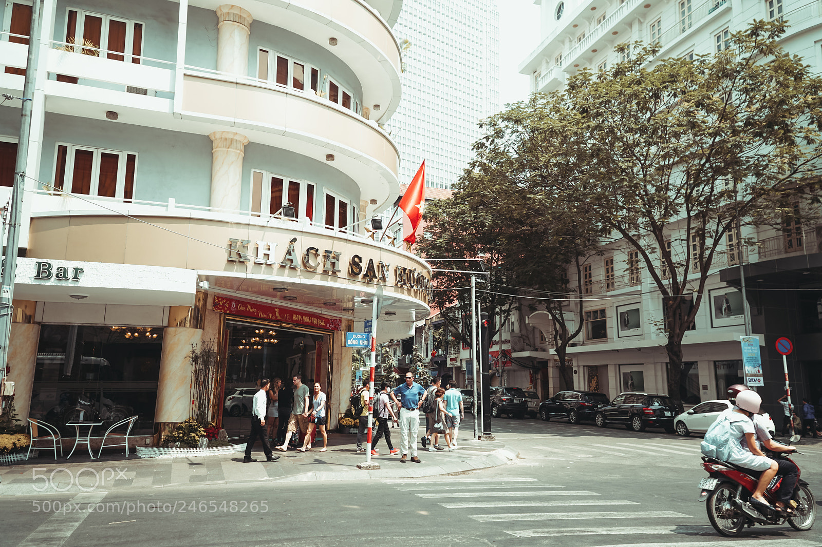 Sony a6300 sample photo. A saigon's corner photography