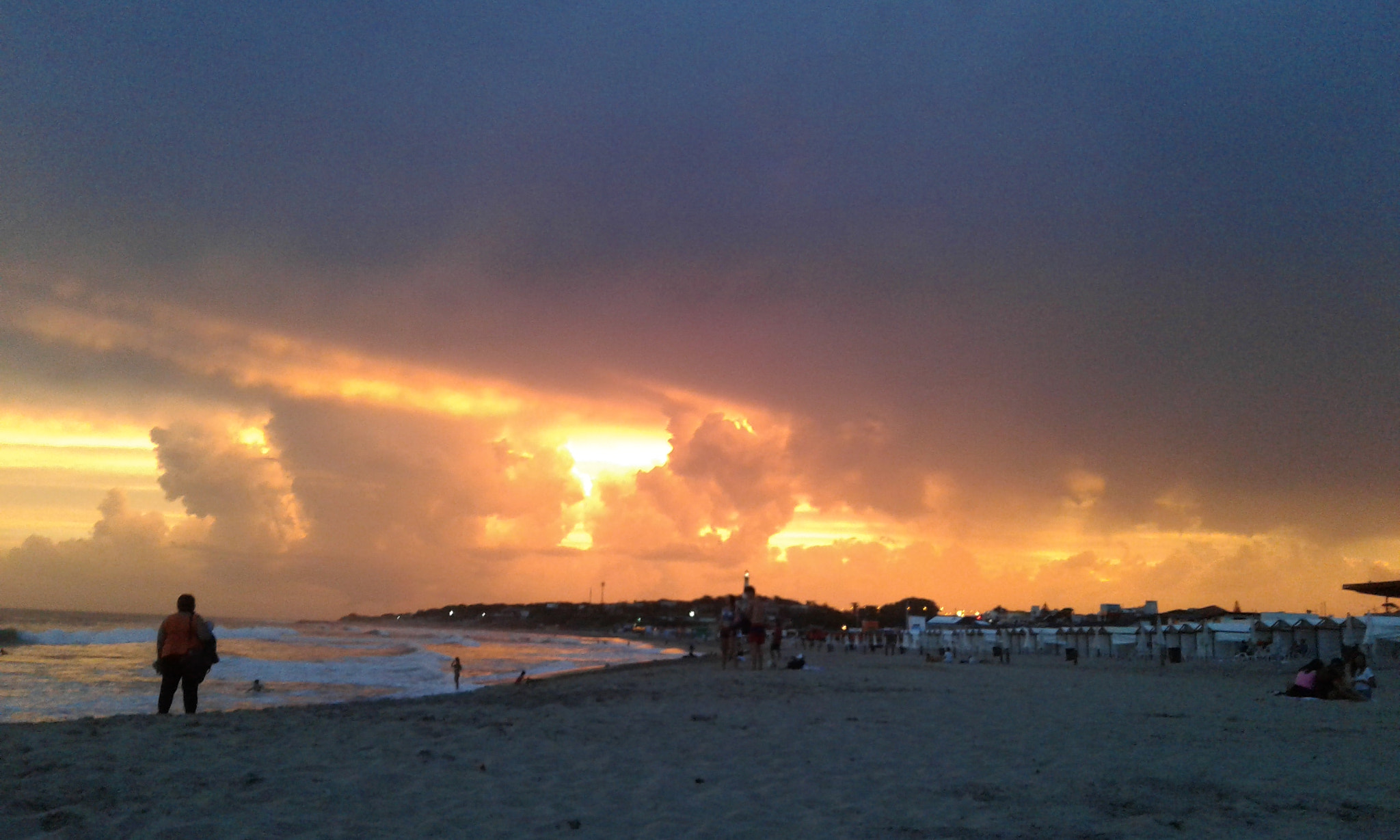 Samsung Galaxy J1 Ace sample photo. Sunset at the beach photography