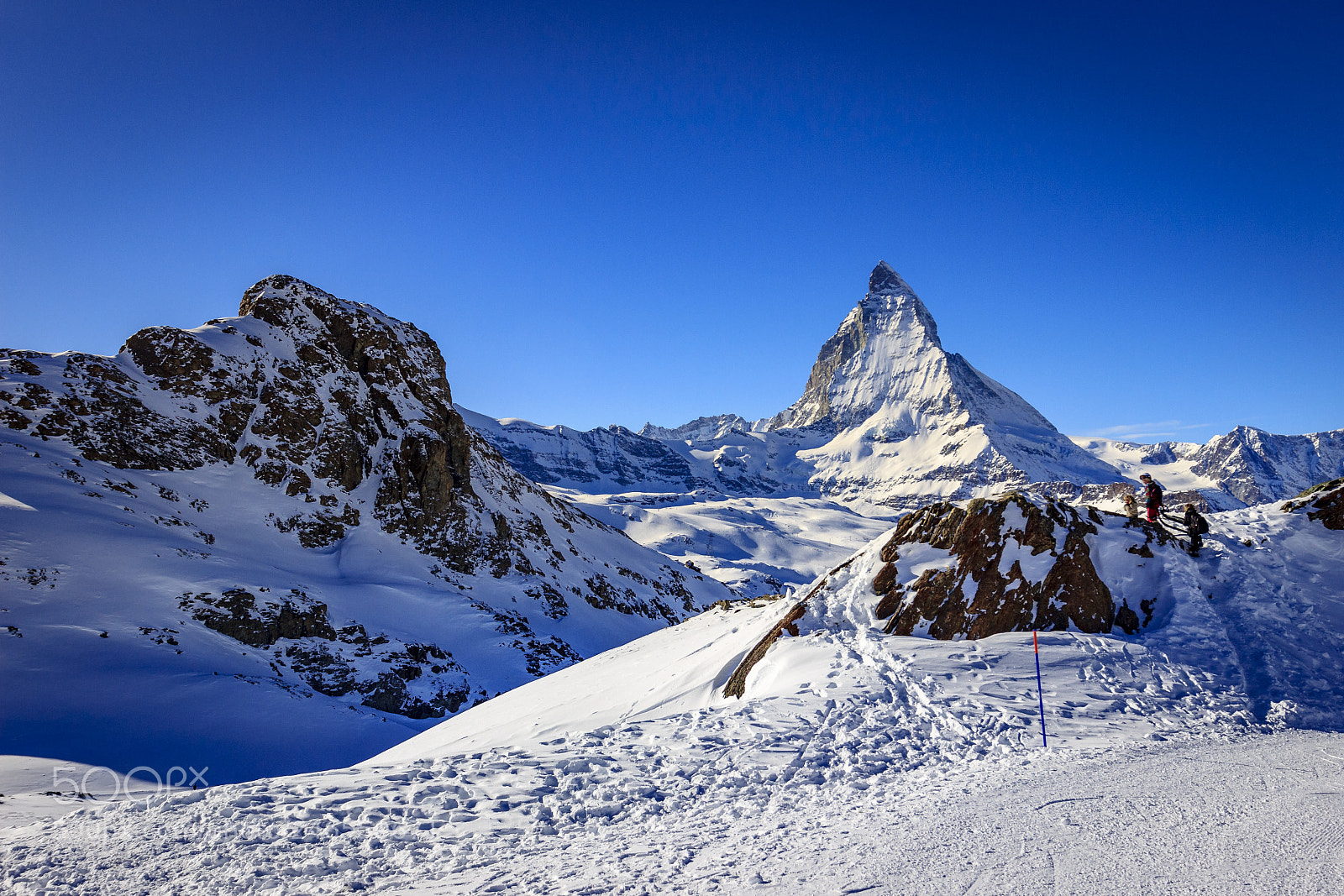 Canon EOS 600D (Rebel EOS T3i / EOS Kiss X5) sample photo. Hiking on the matterhorn photography