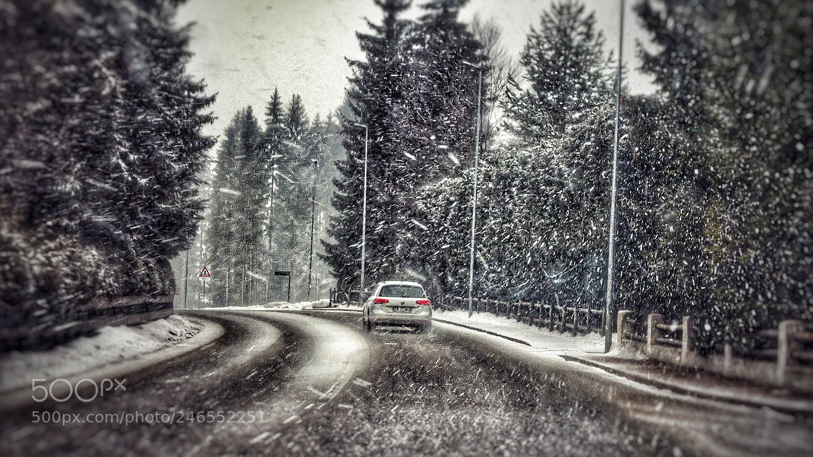 LG G4 sample photo. Snowroad photography