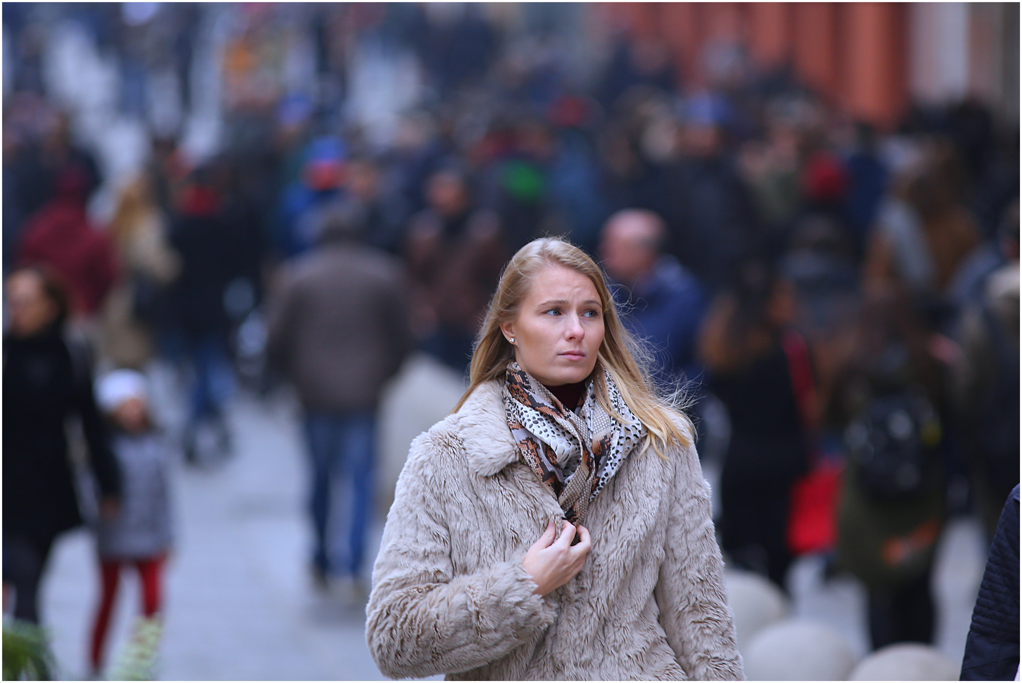 Canon EF 300mm F4L IS USM sample photo. Street photography