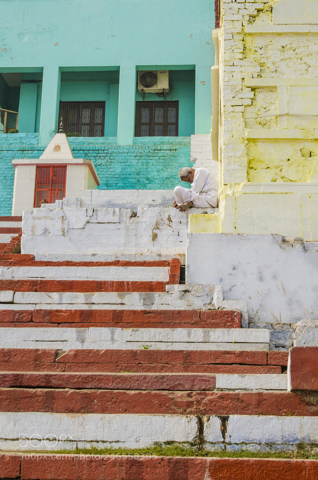 Nikon D7000 sample photo. Varanasi color photography