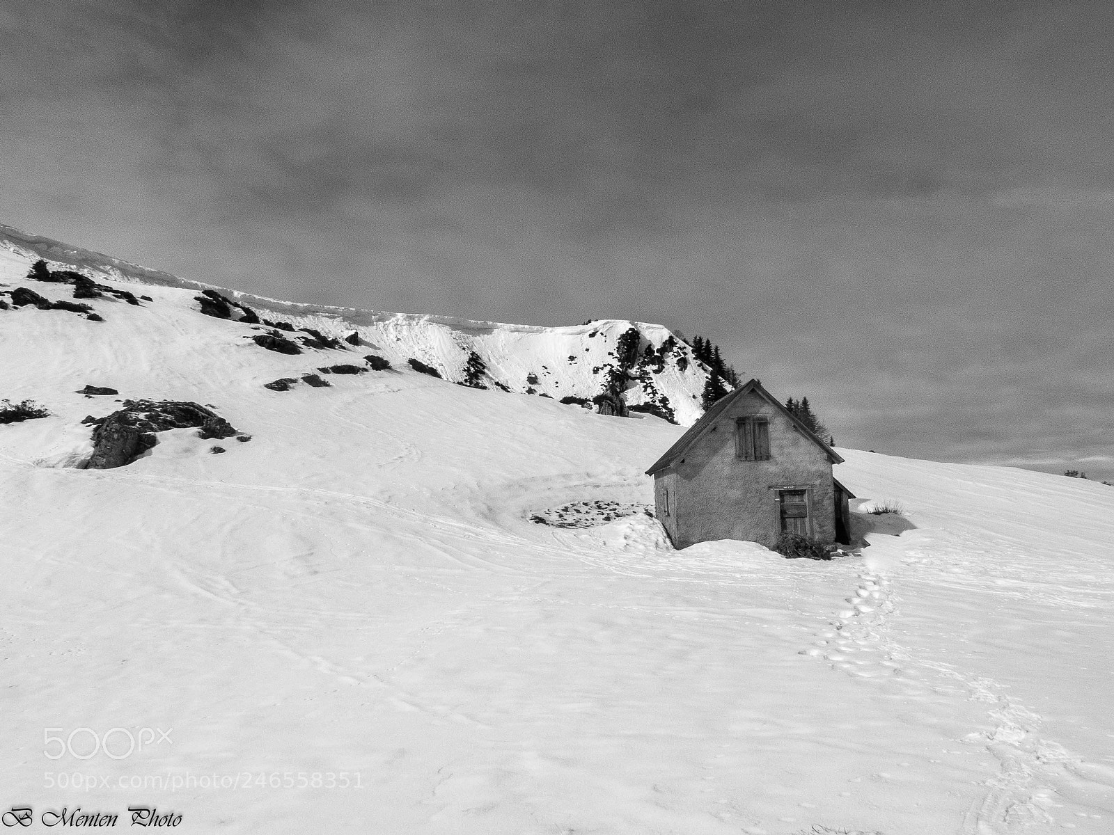 Canon PowerShot G16 sample photo. Cabane d'eliet photography