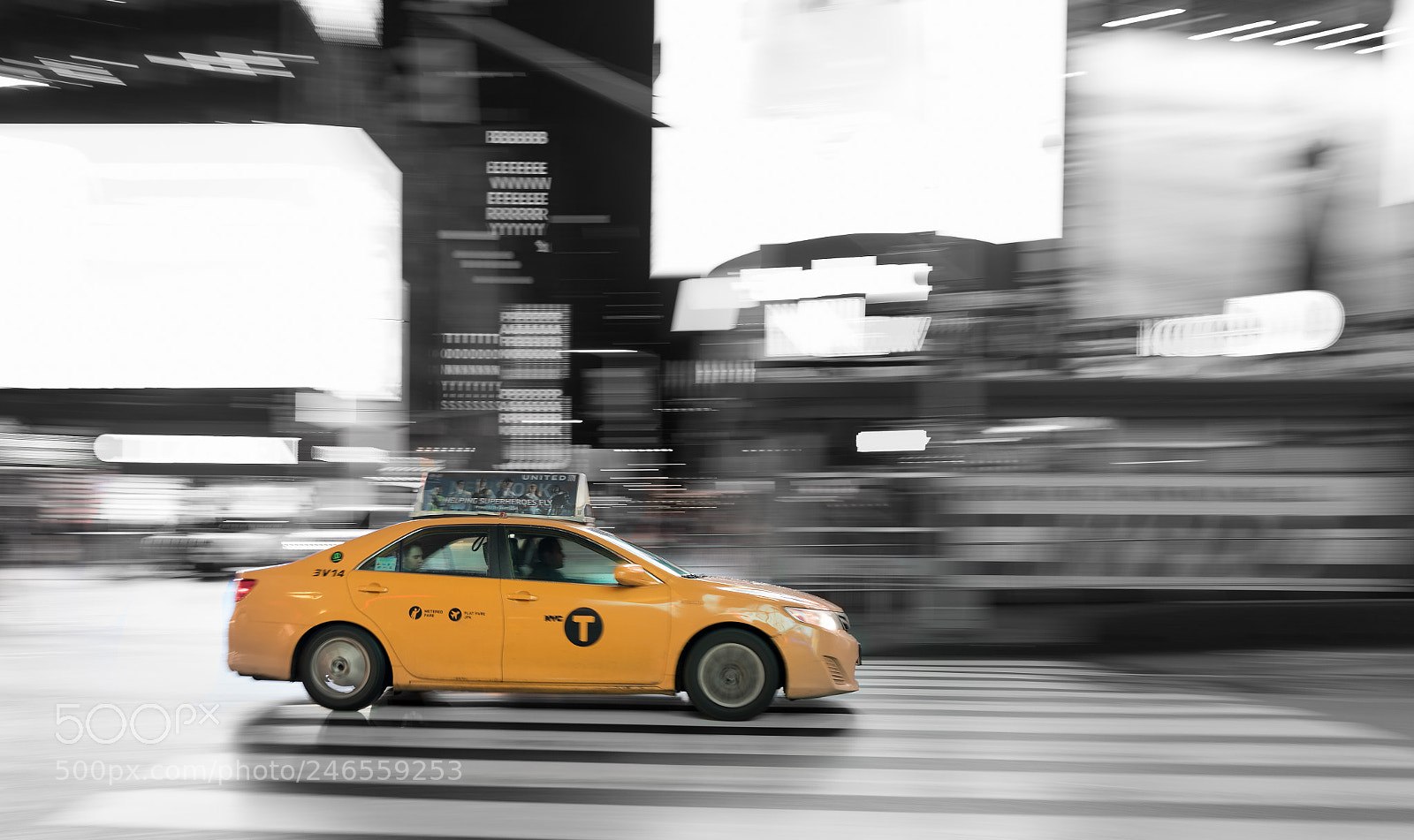 Sony a7 II sample photo. Yellow cab photography