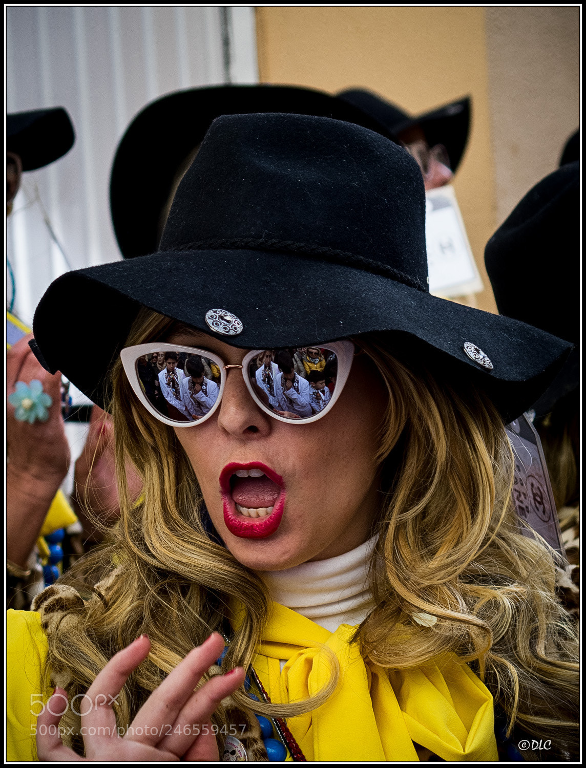 Olympus STYLUS1,1s sample photo. Carnaval, photography