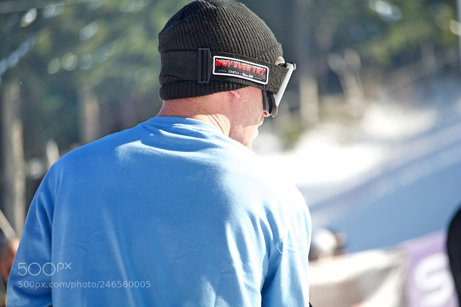 Canon EOS 750D (EOS Rebel T6i / EOS Kiss X8i) sample photo. Snowboarder in blue photography