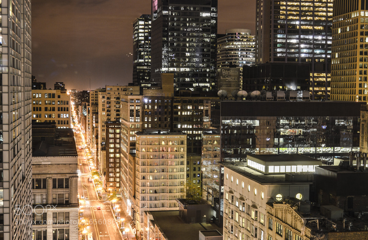 Nikon D3200 sample photo. Chicago, looking down state photography