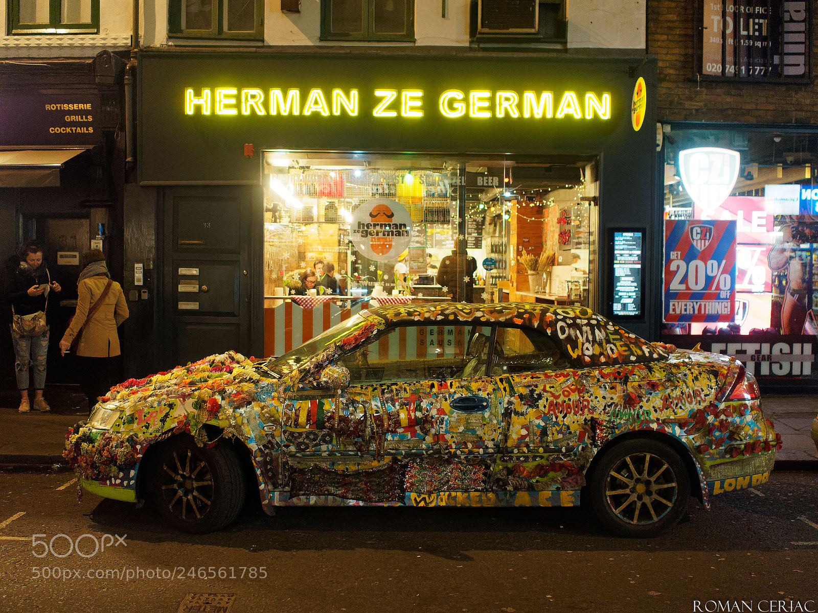 Olympus OM-D E-M10 II sample photo. Herman’s car photography